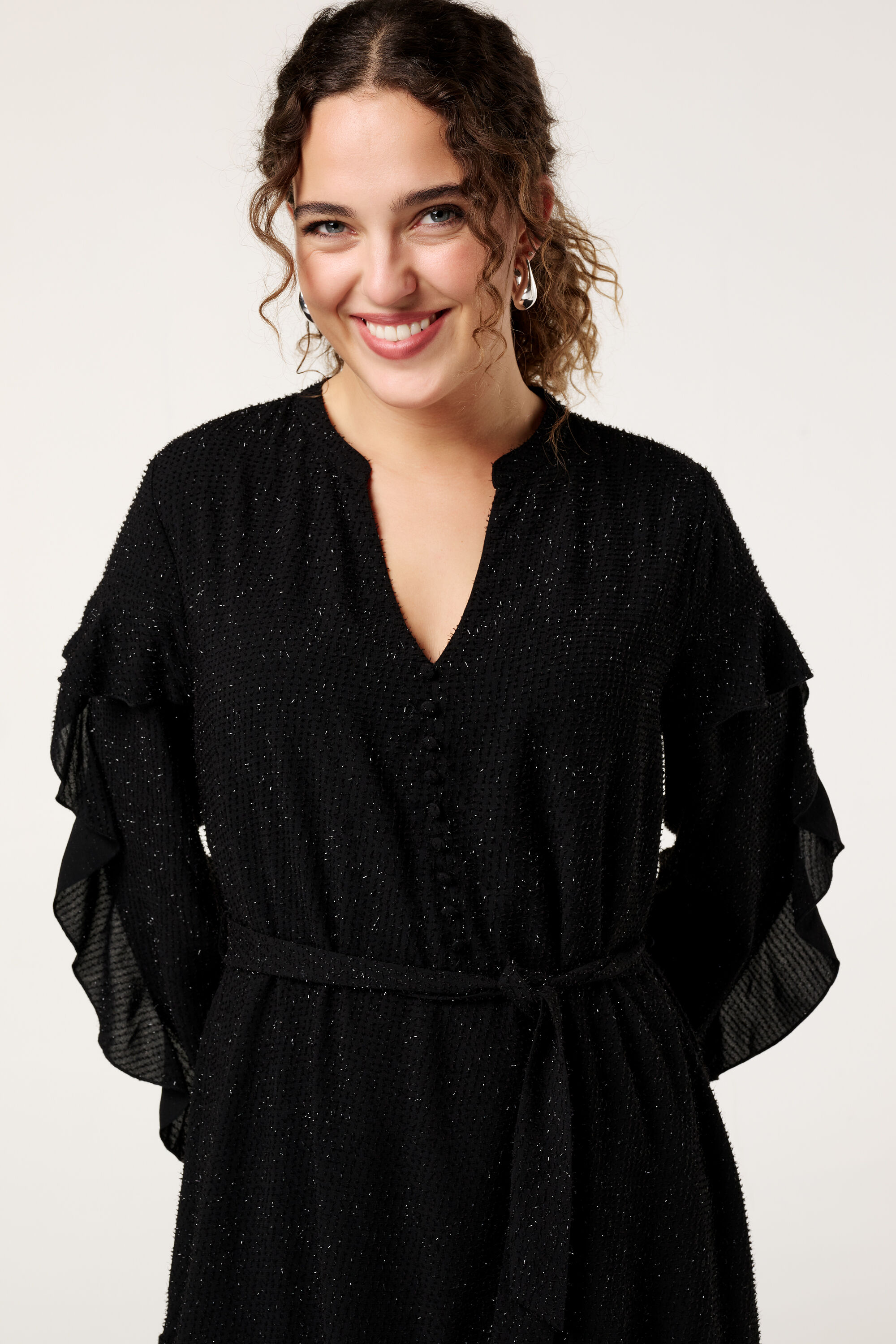 Jurk met zilveren details image number 4