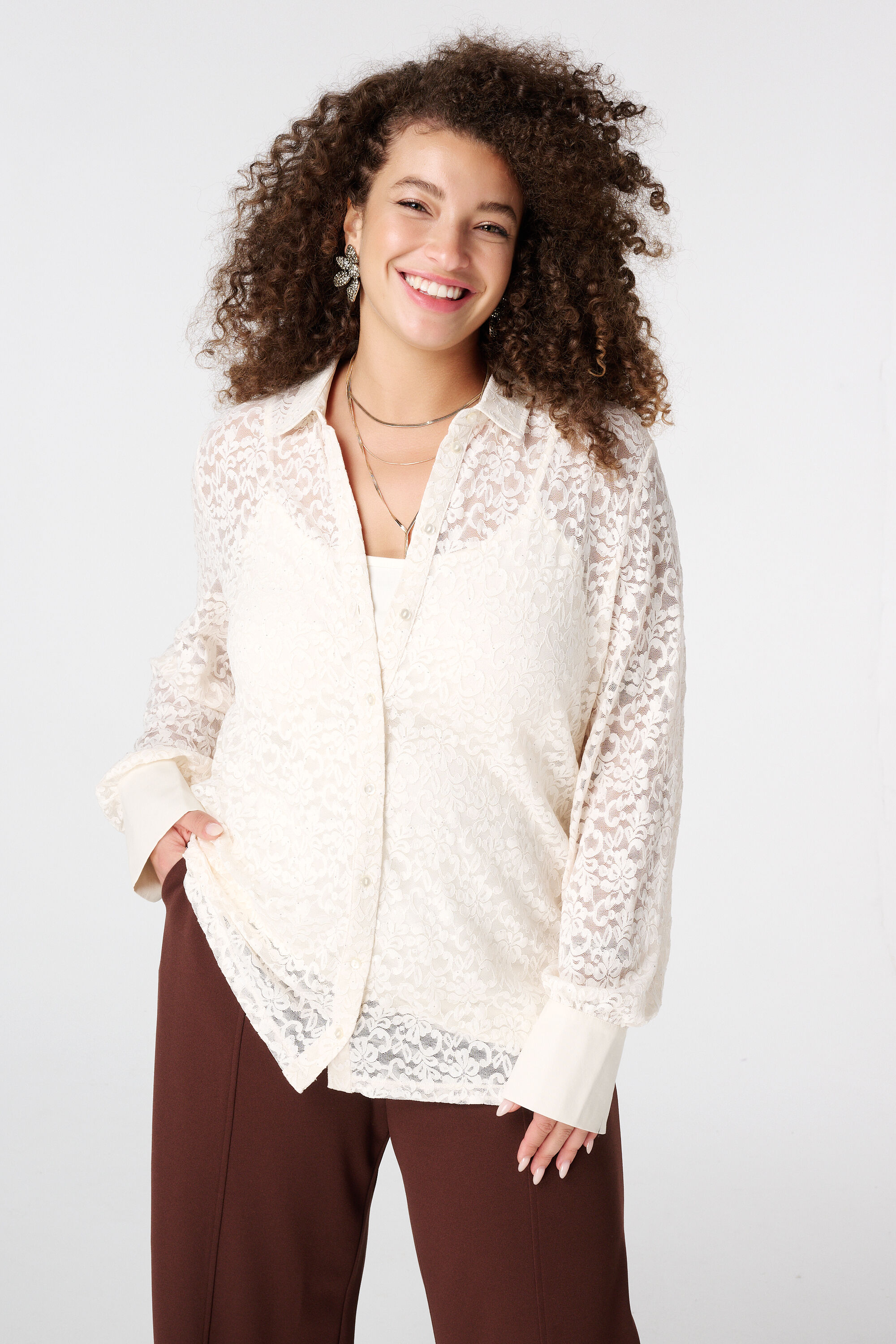 Top met kant en pailetten