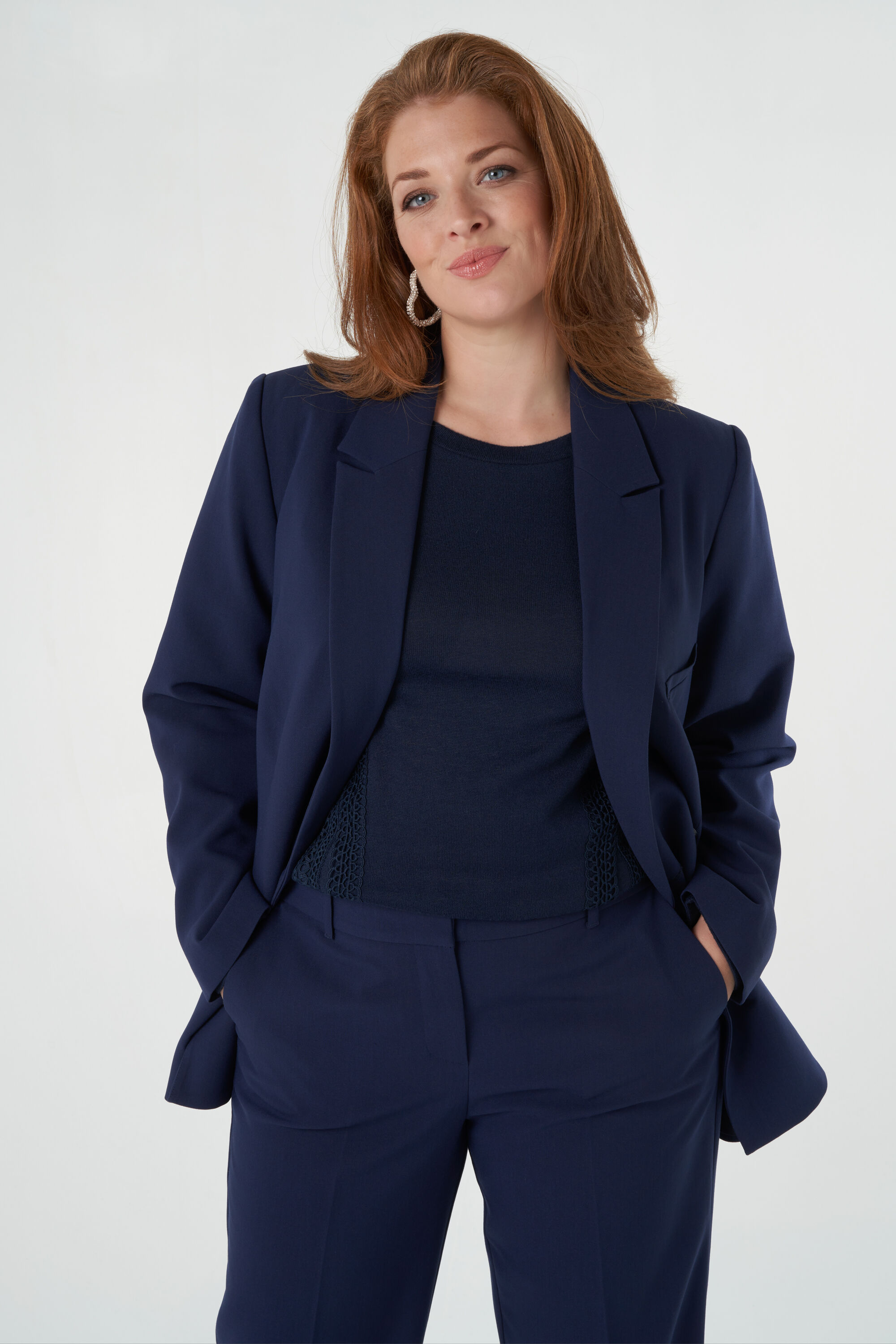 Blazer avec fermeture boutonn&eacute;e image number 6