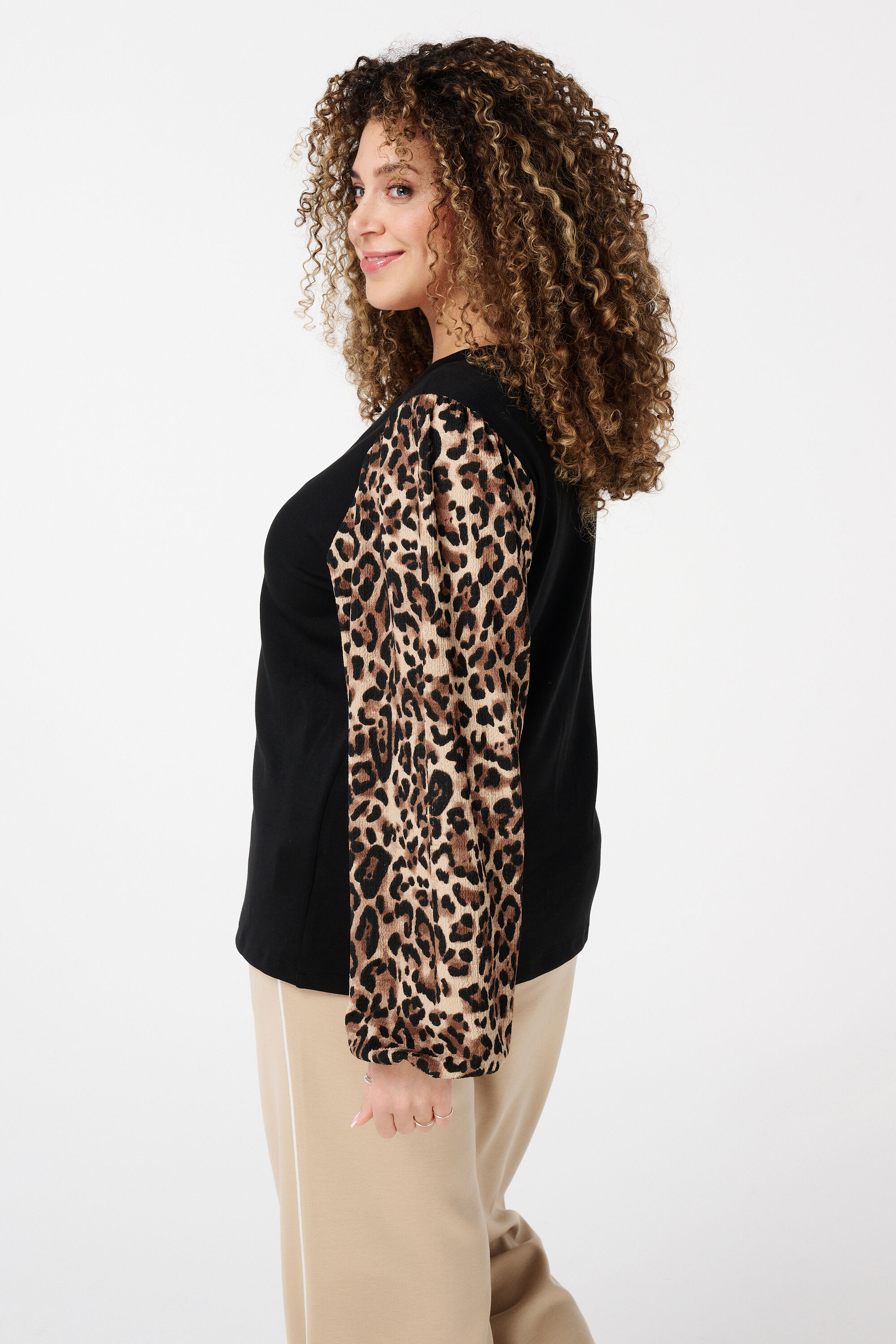 Top met dierenprint mouwen image number 3