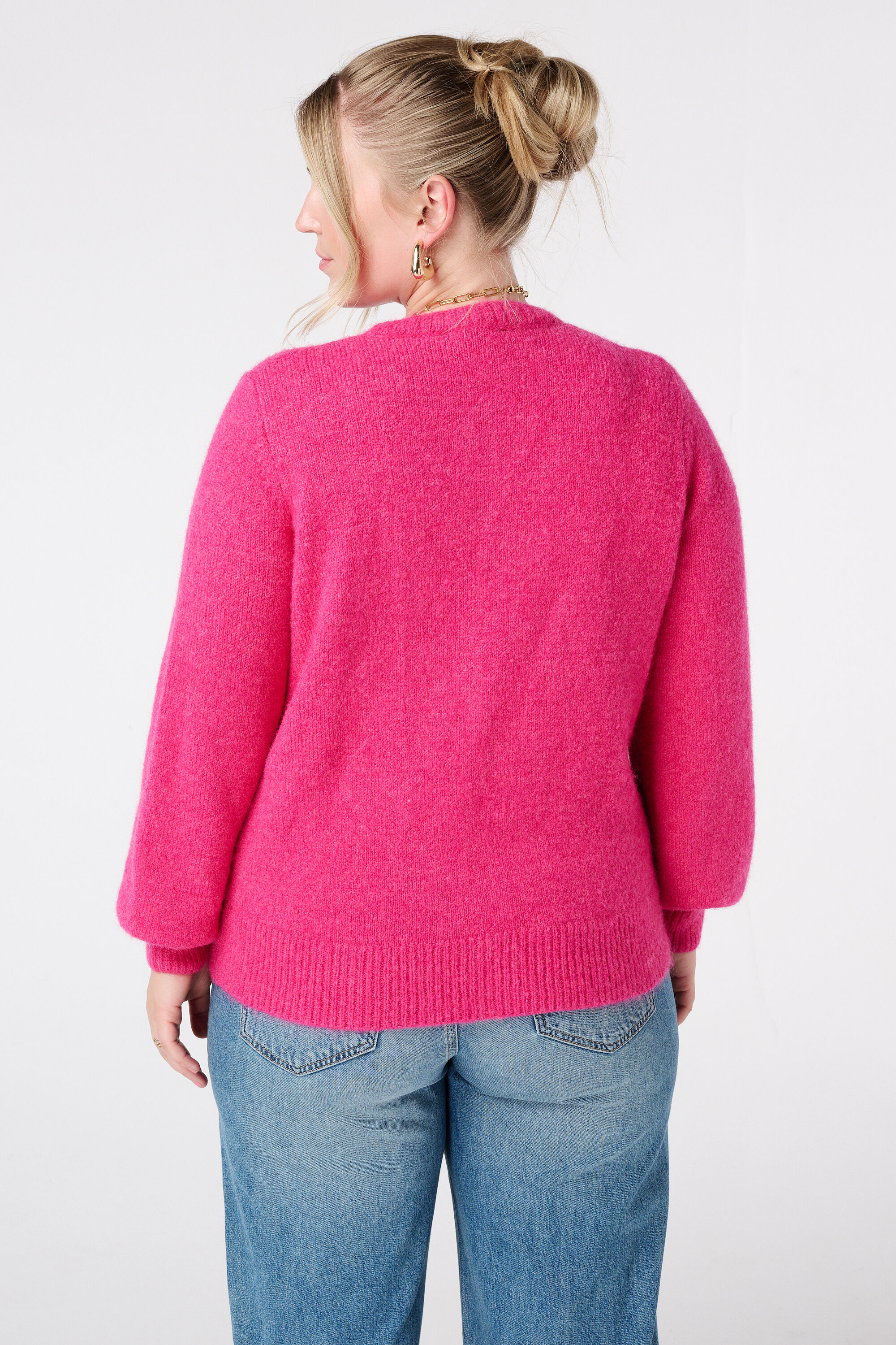 Fijn gebreid vest met knoopsluiting image number 3