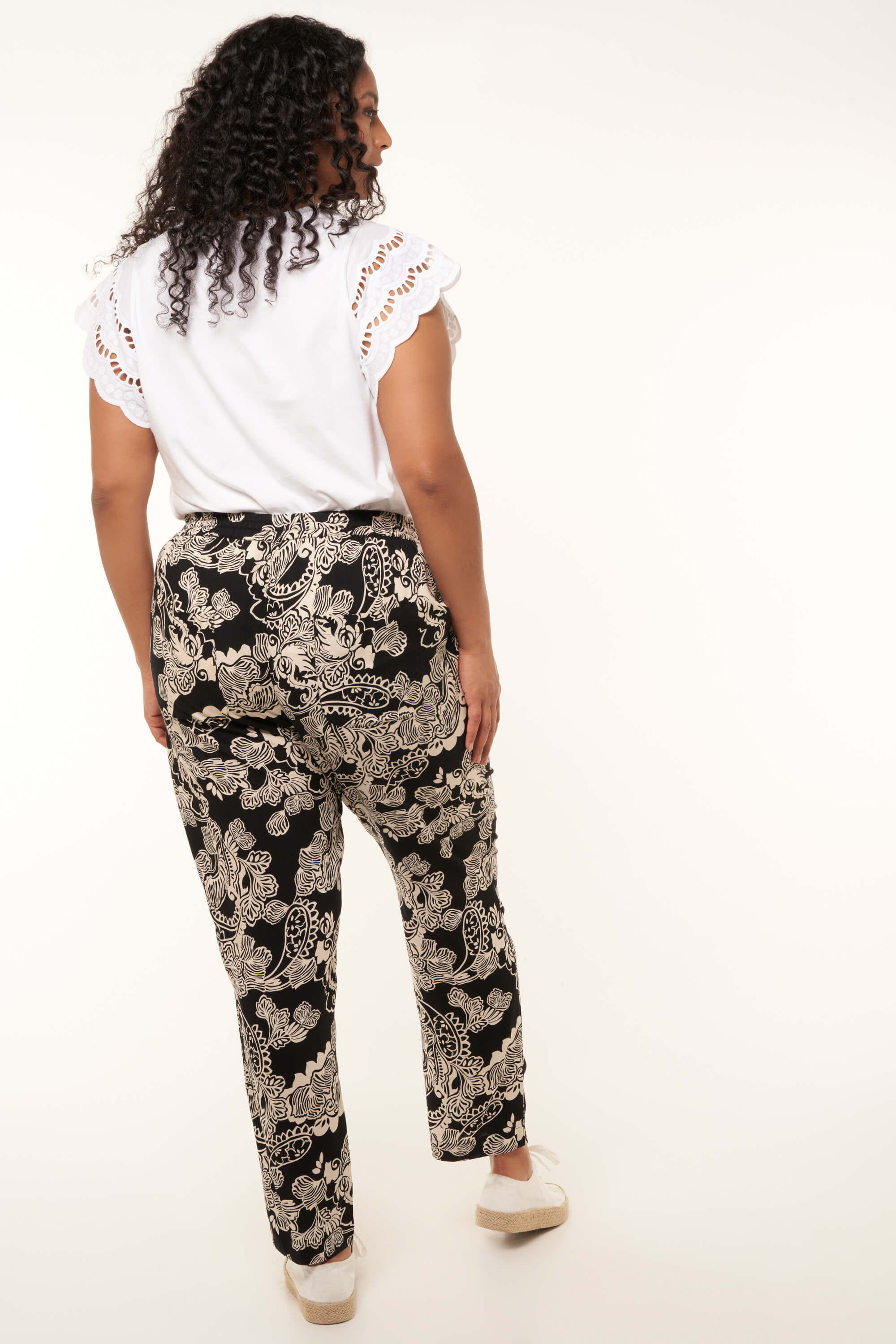 Pantalon ample  image number 4