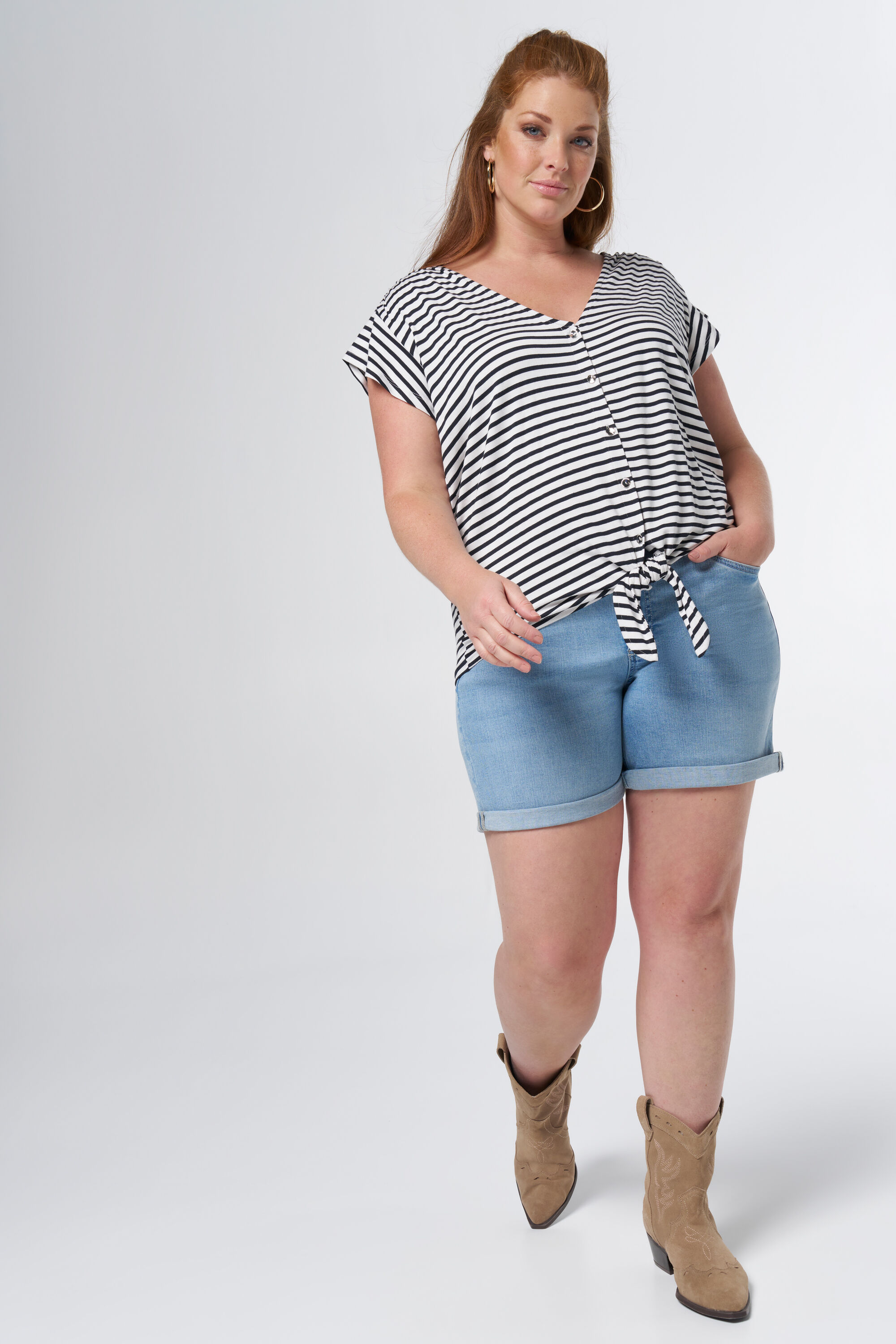 Gestreepte top met knoop image number 6