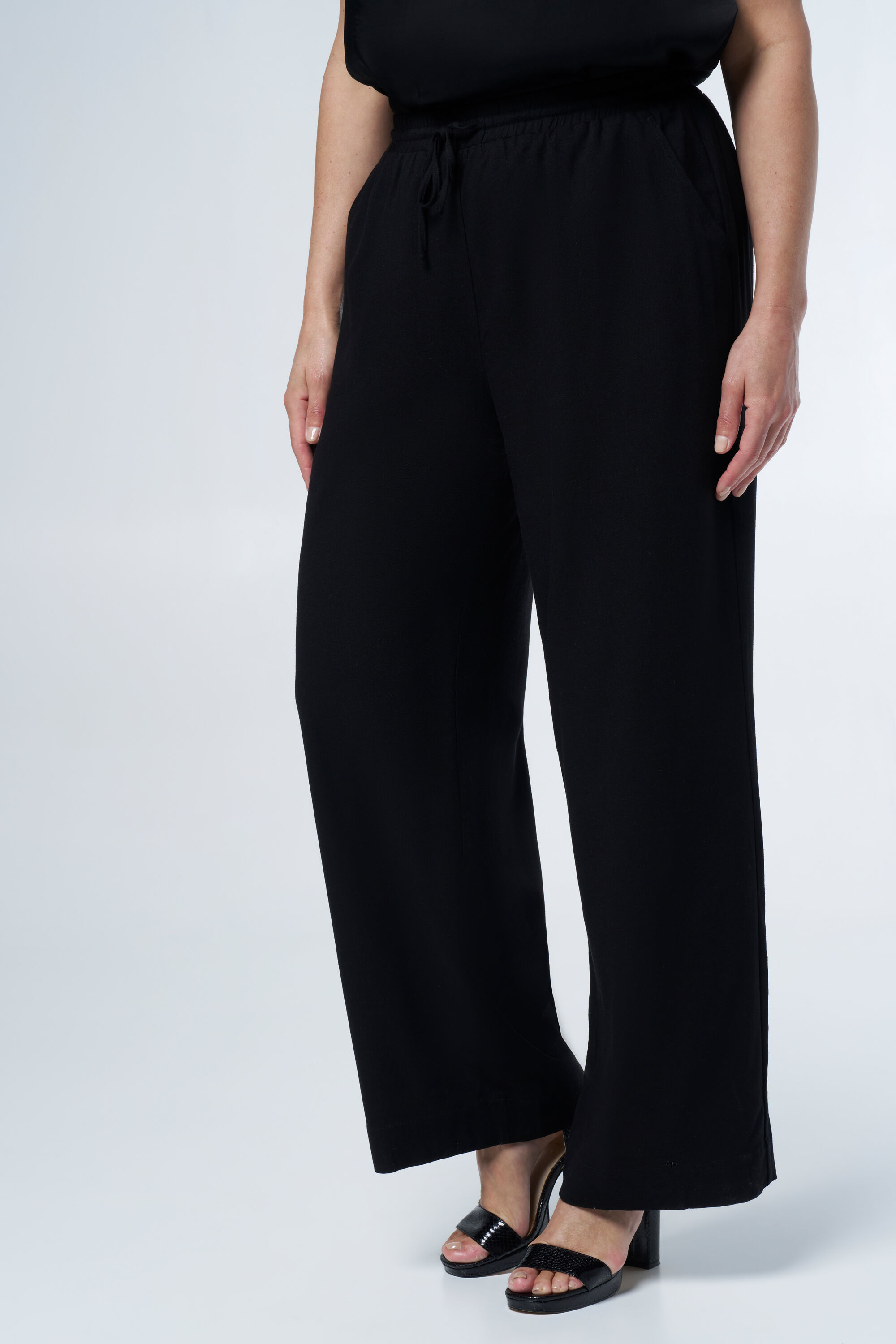 Pantalon en lin, avec taille extensible image number 5