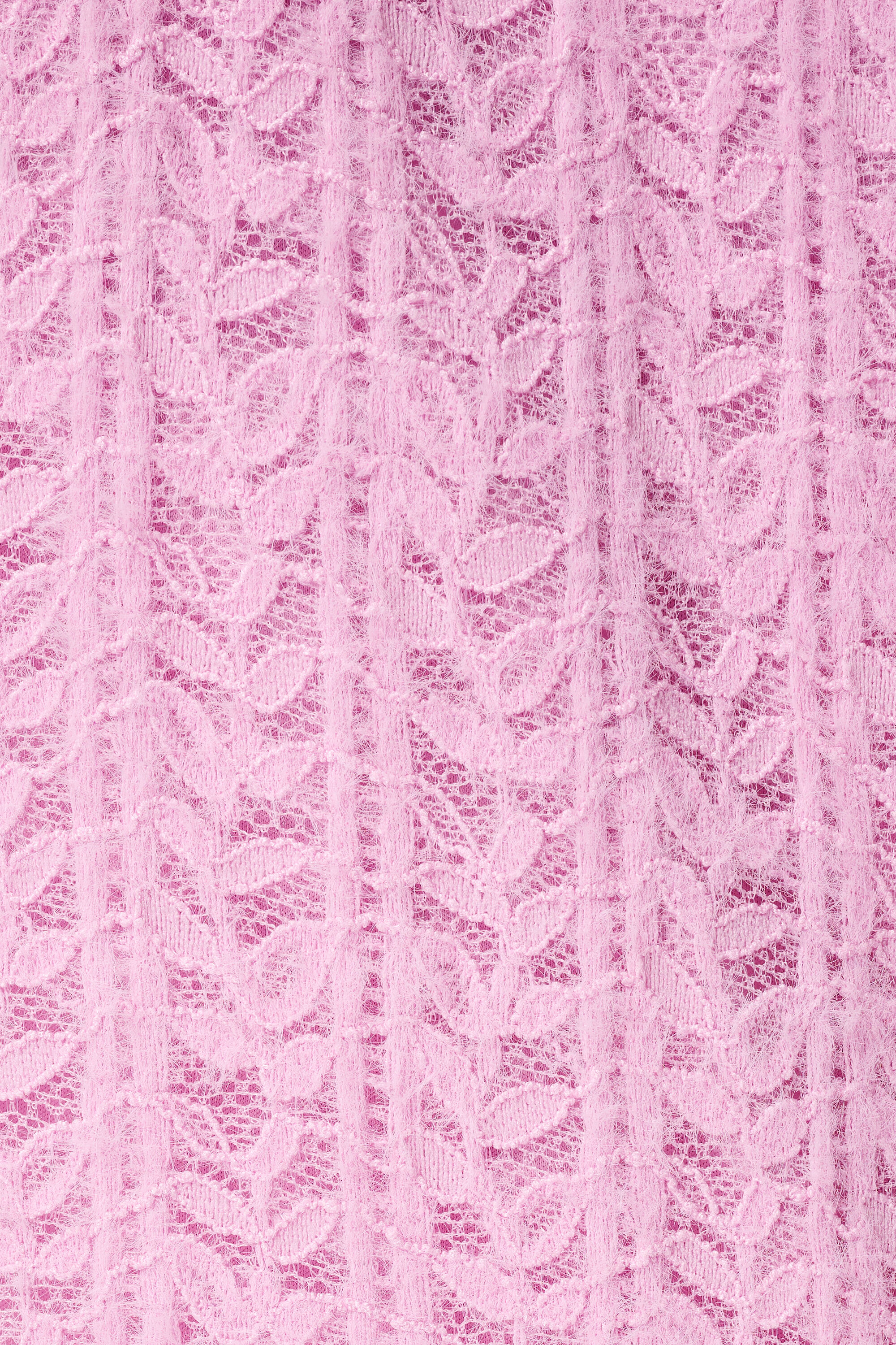 Top en dentelle avec manches bouffantes image number 6