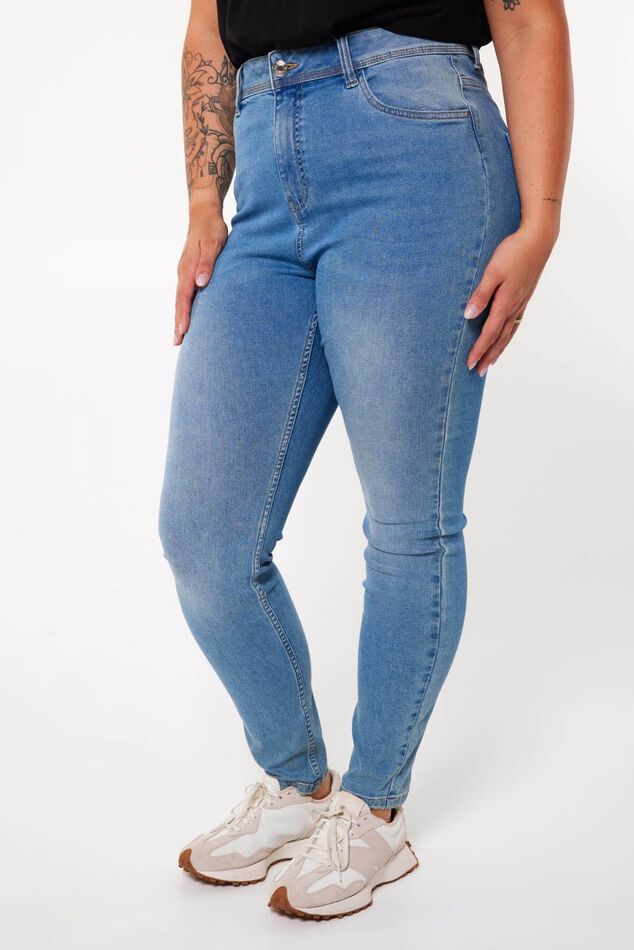 Skinny leg high waist jeans CHERRY image number 6