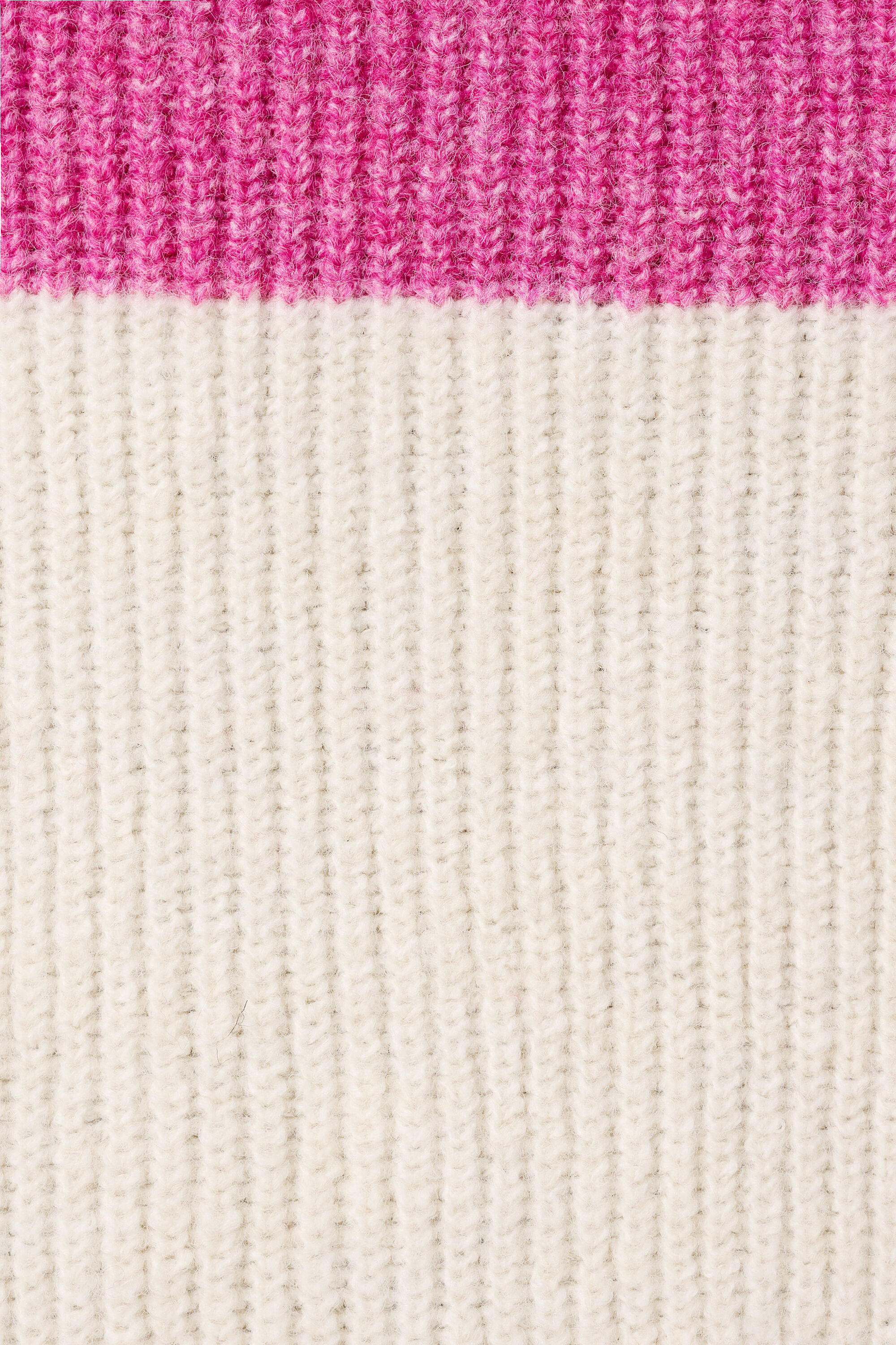 Pull en maille avec manches &eacute;vas&eacute;es image number 6