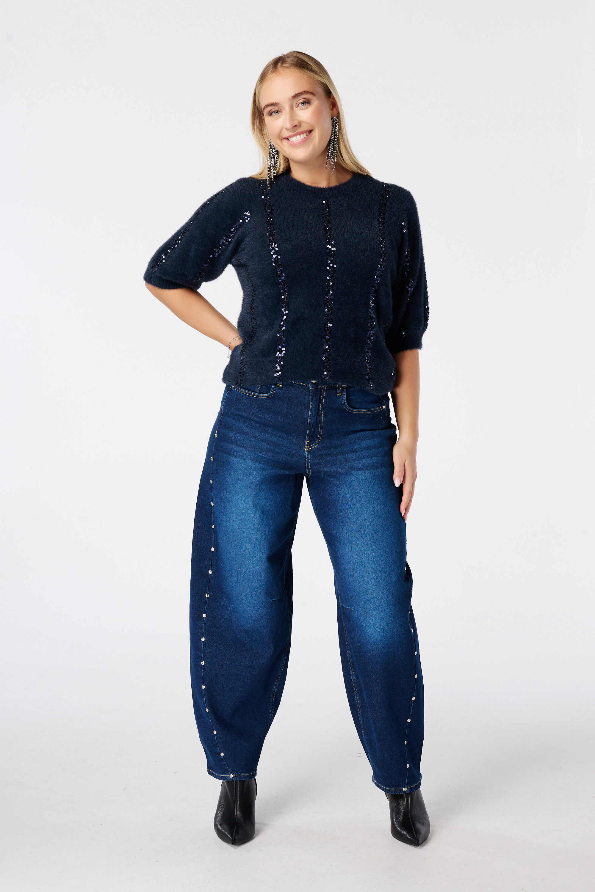 Barrel jeans met studs