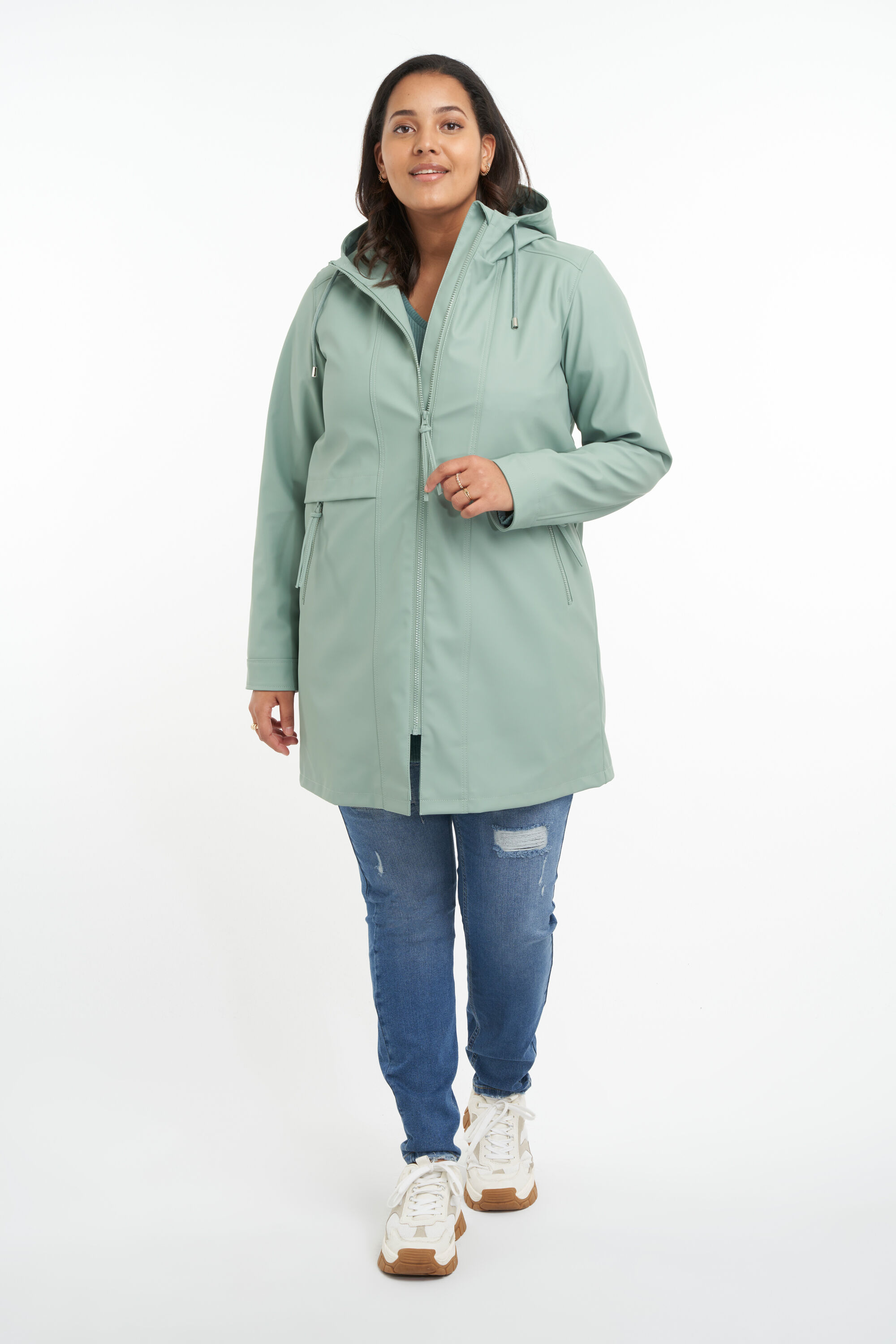 Imperm&eacute;able   image number 6