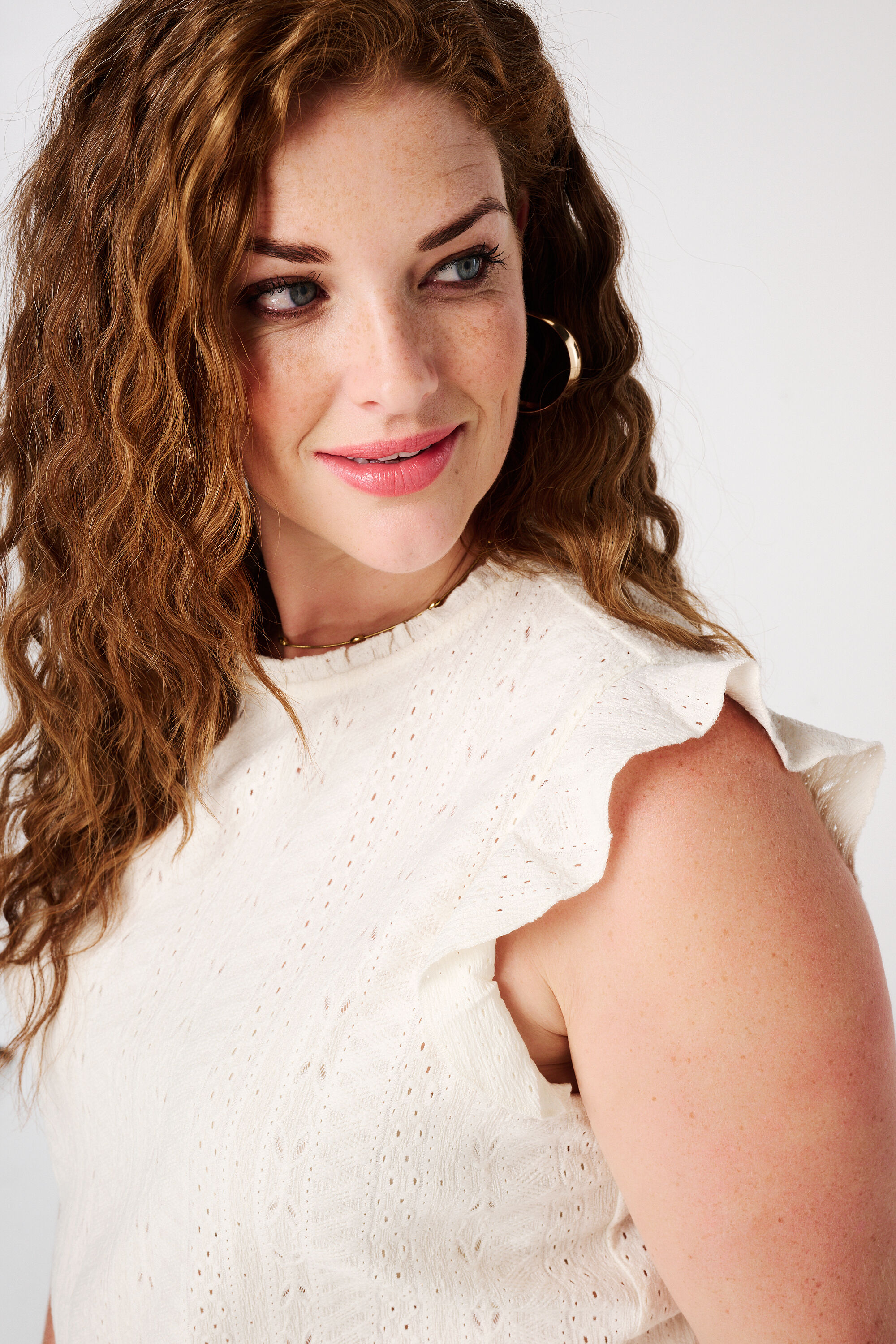 Broderie top met ruffle image number 4