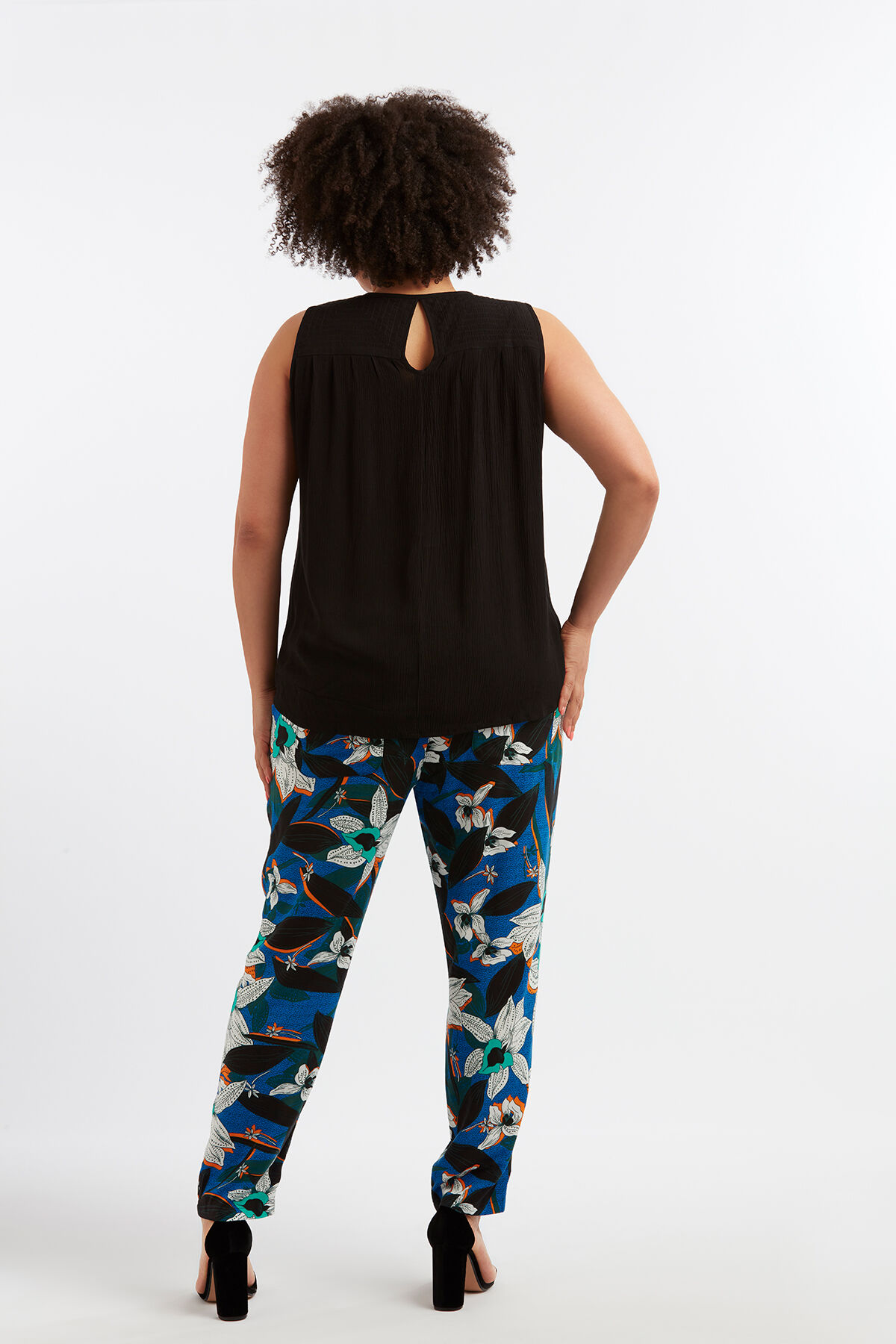 Chemisier au d&eacute;cor perl&eacute; image number 5