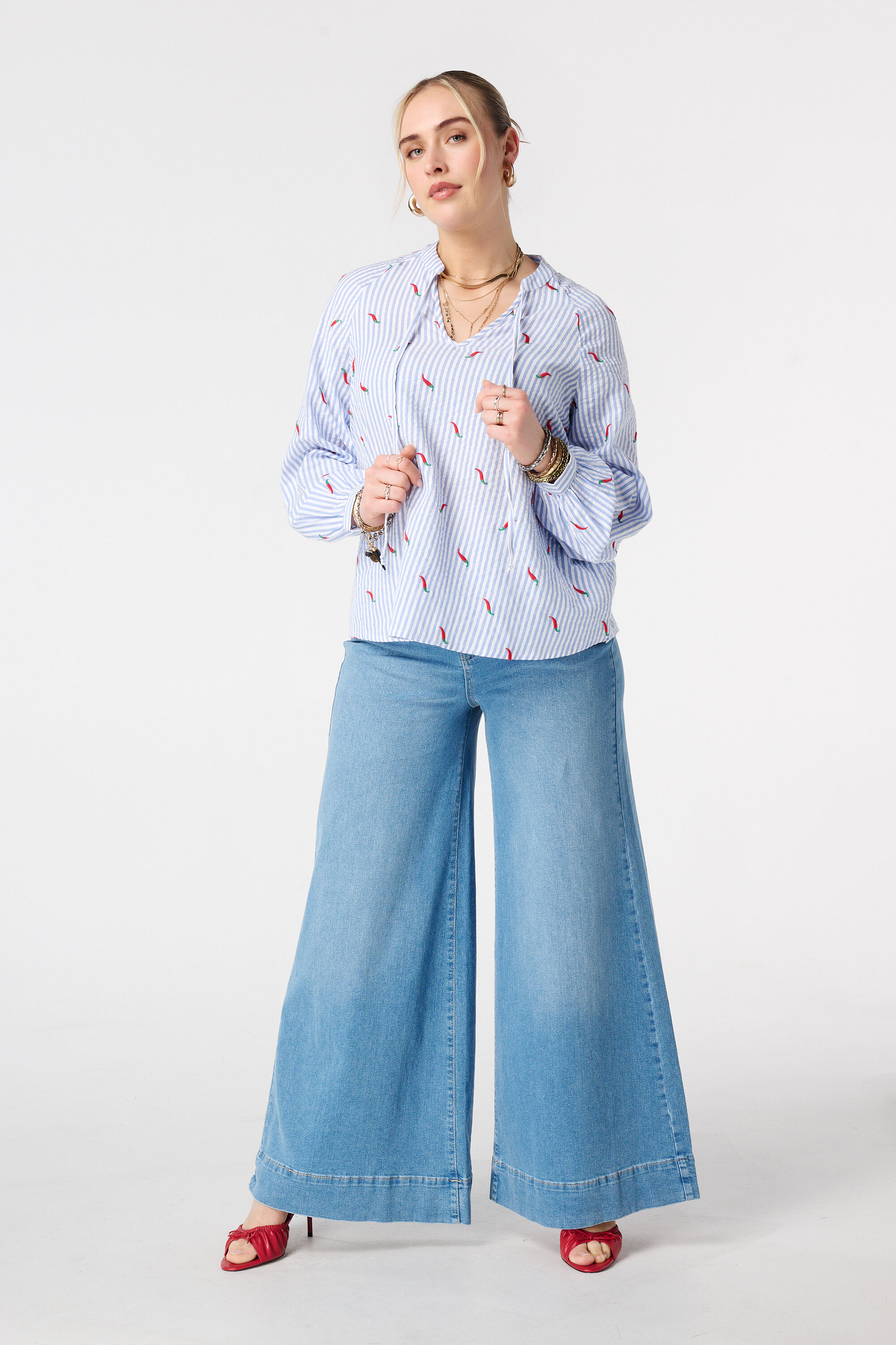 Blouse ray&eacute;e avec imprim&eacute; image number 5