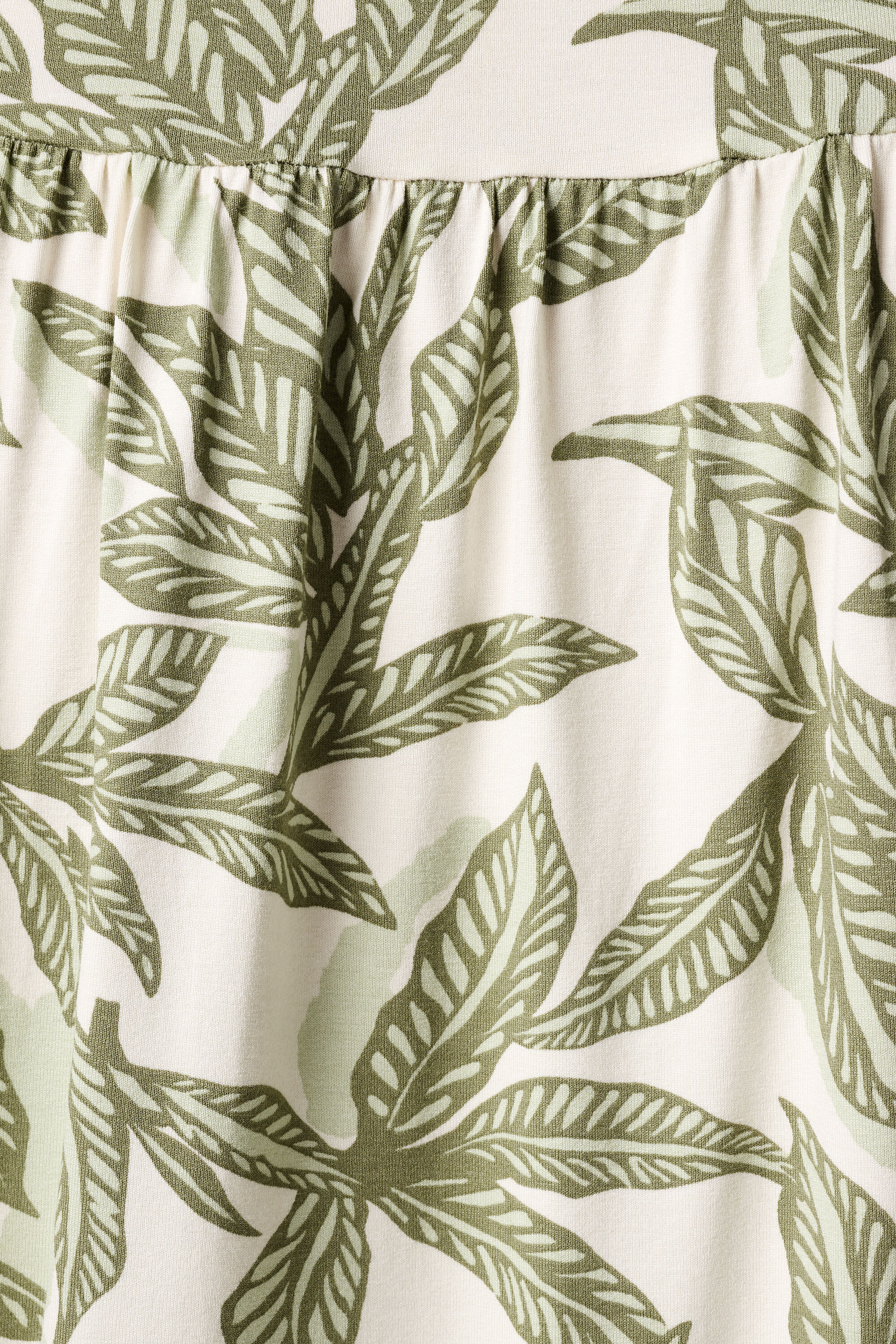 Haut l&eacute;ger &agrave; imprim&eacute; image number 6