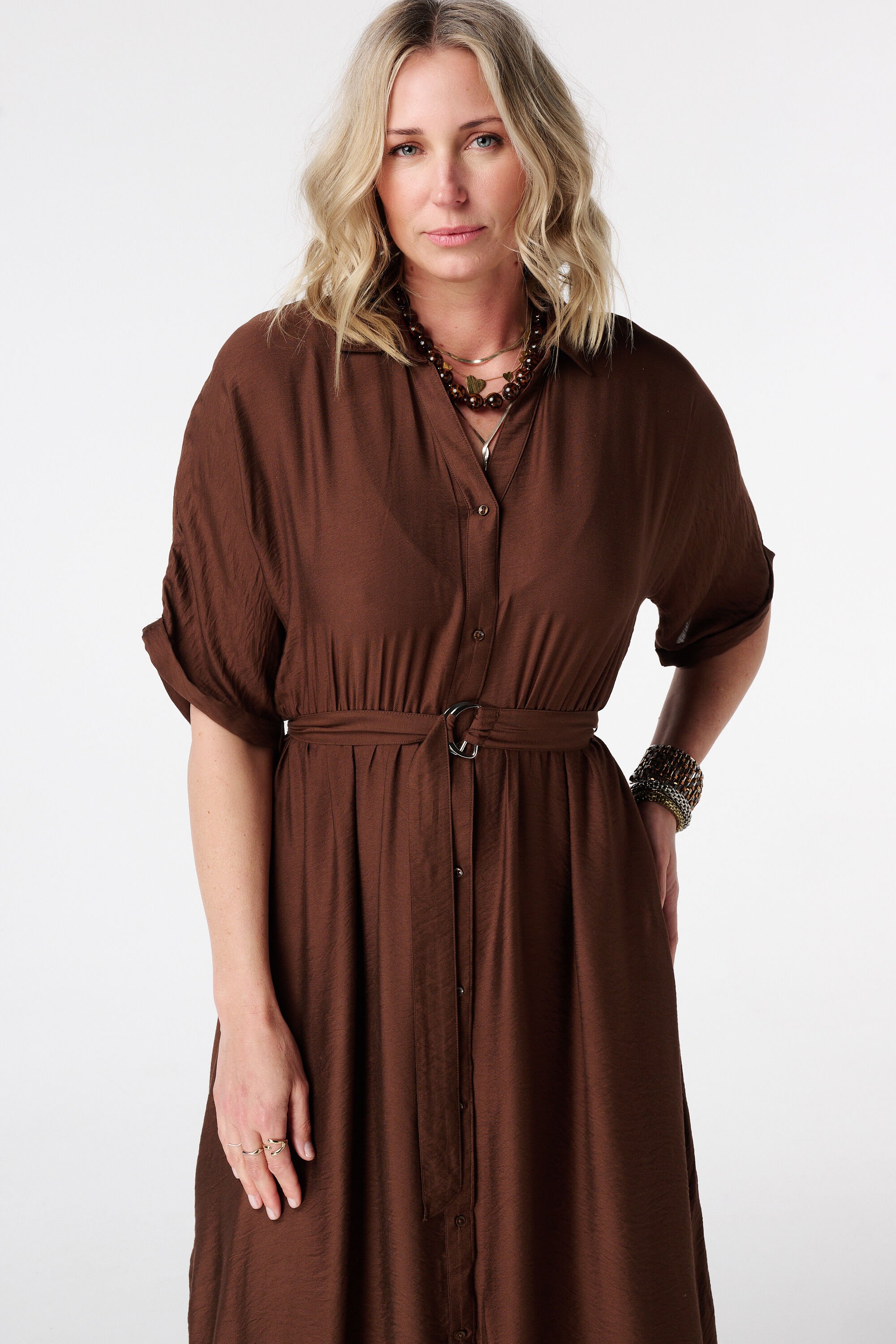 Robe longue avec ceinture image number 5