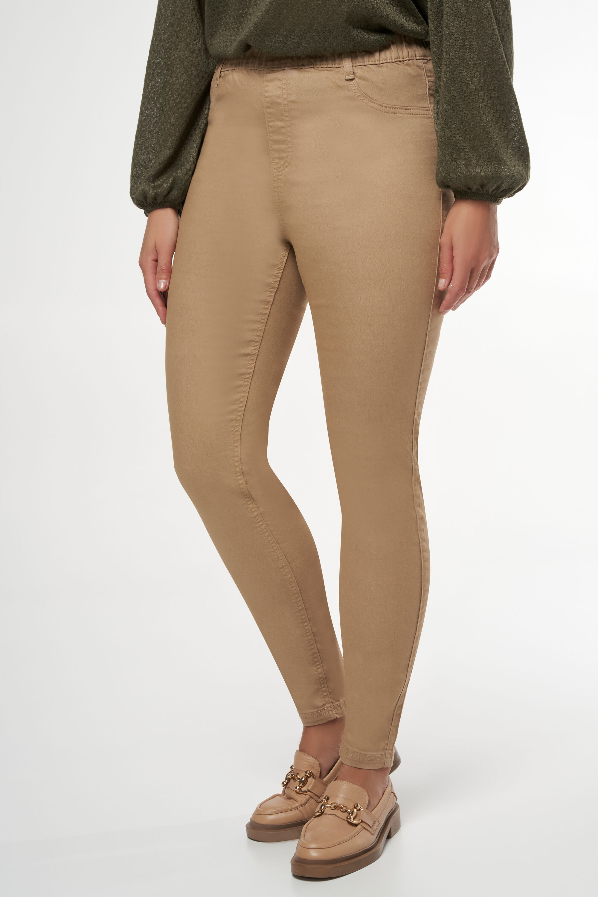 Skinny leg tregging image number 5