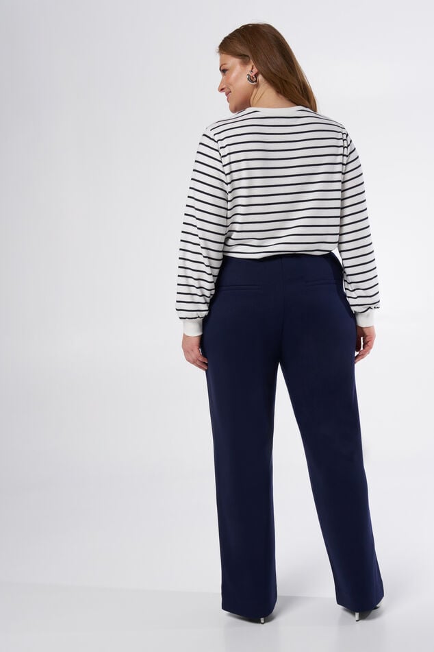 Jean avec couture décorative  image number 3