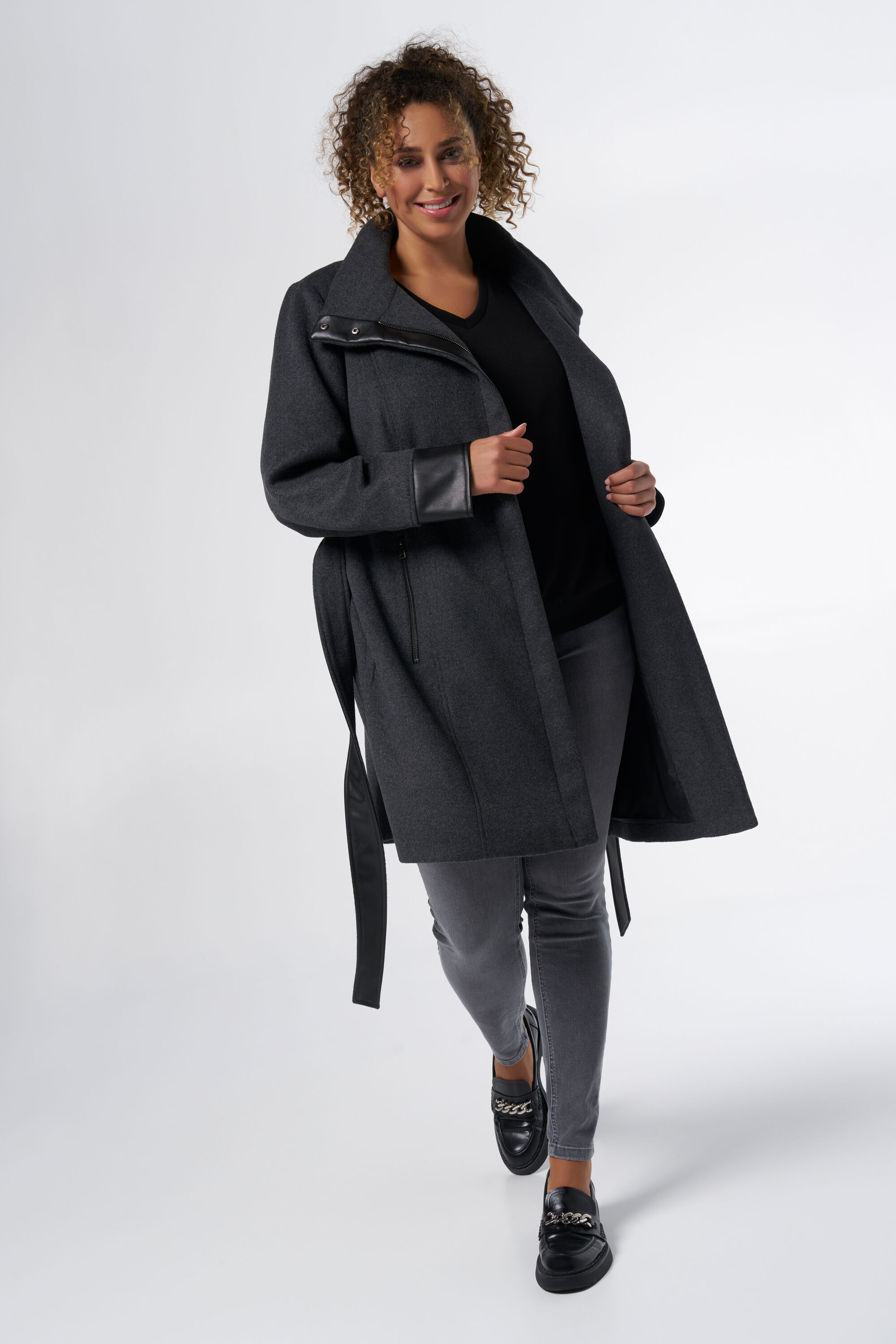 Veste avec ceinture image number 5