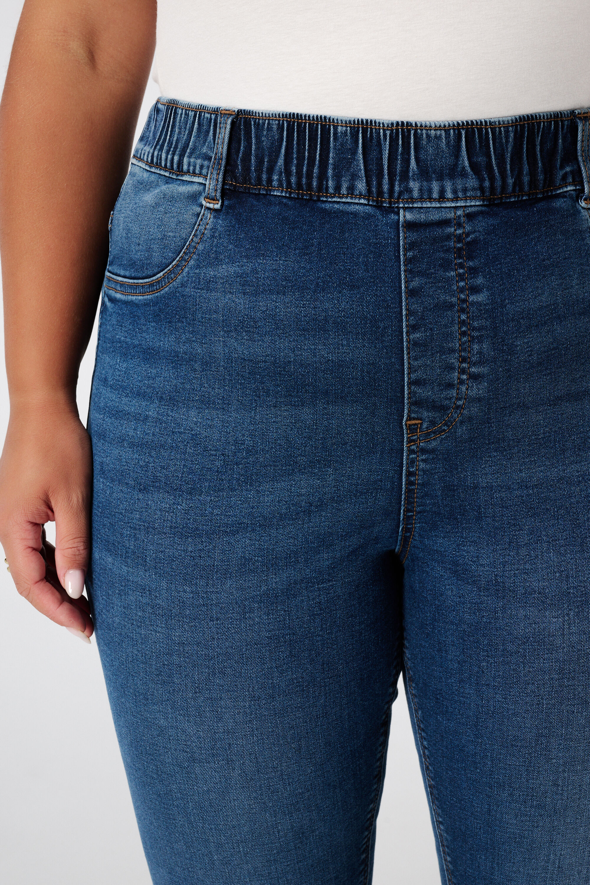 Tregging met denim look image number 4