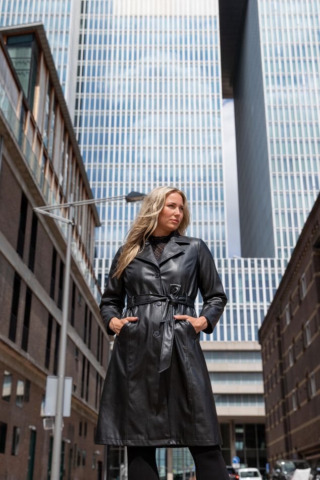 Veste en cuir PU avec ceinture image number 0