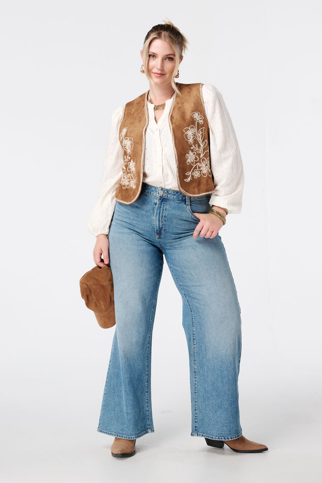 Gilet in suède look met broderie image number 5