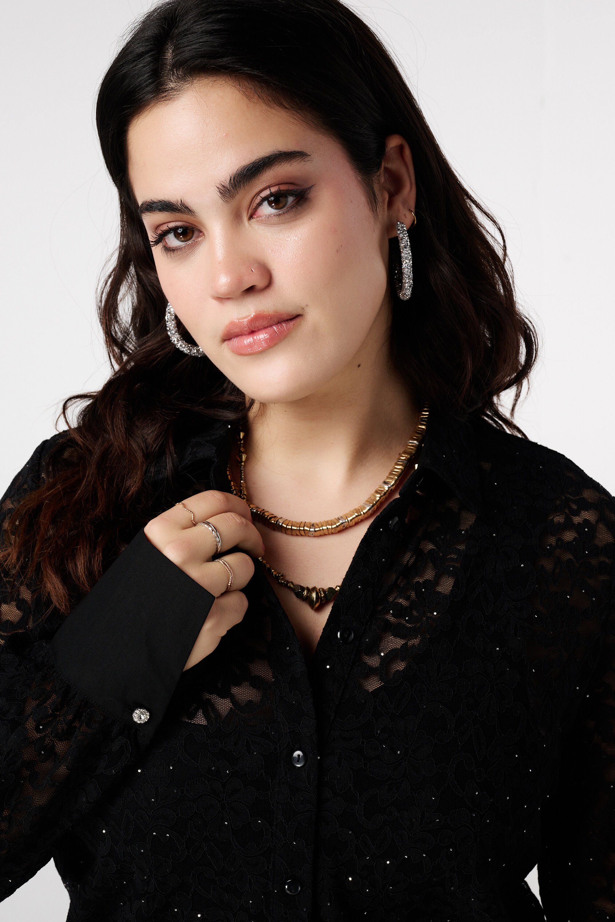 Top avec dentelle et paillettes image number 4