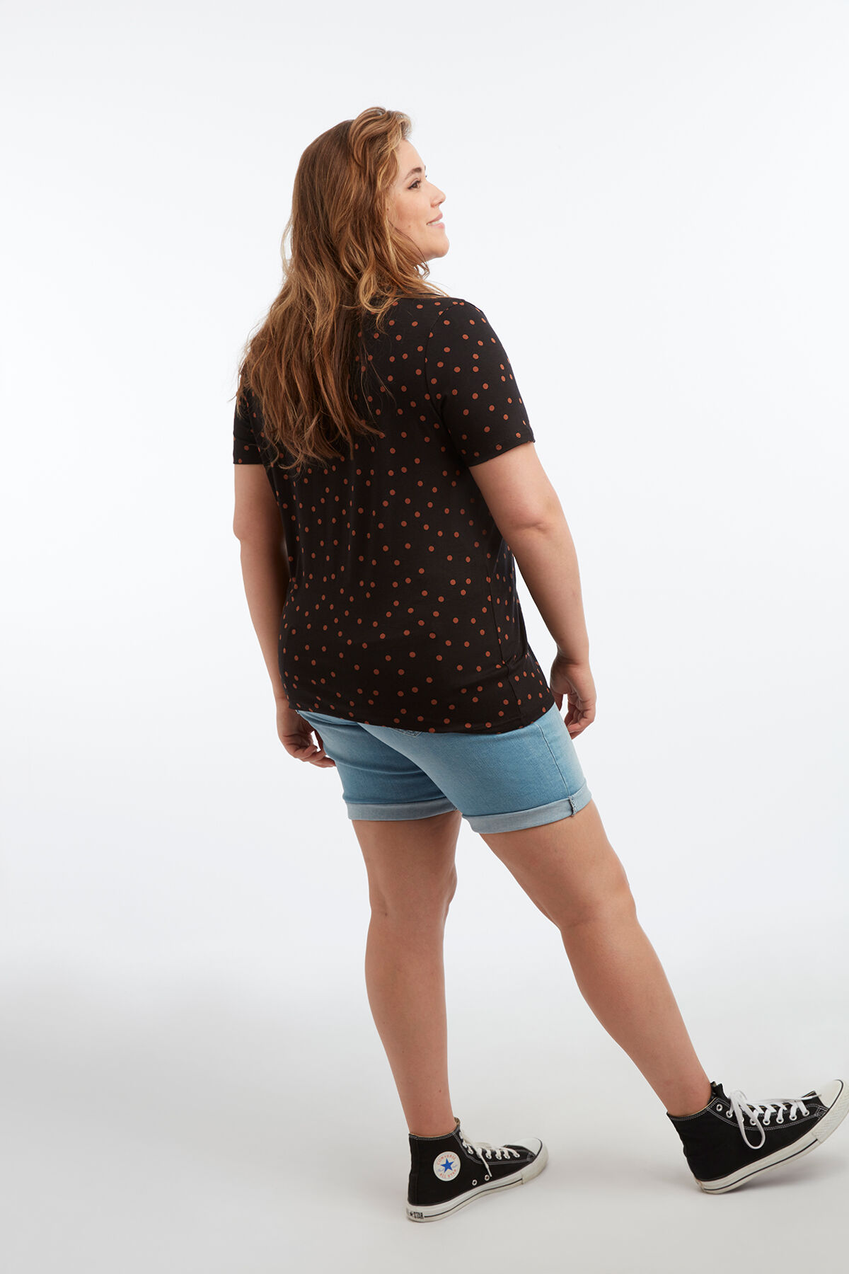 T-shirt met V-hals en print image number 4