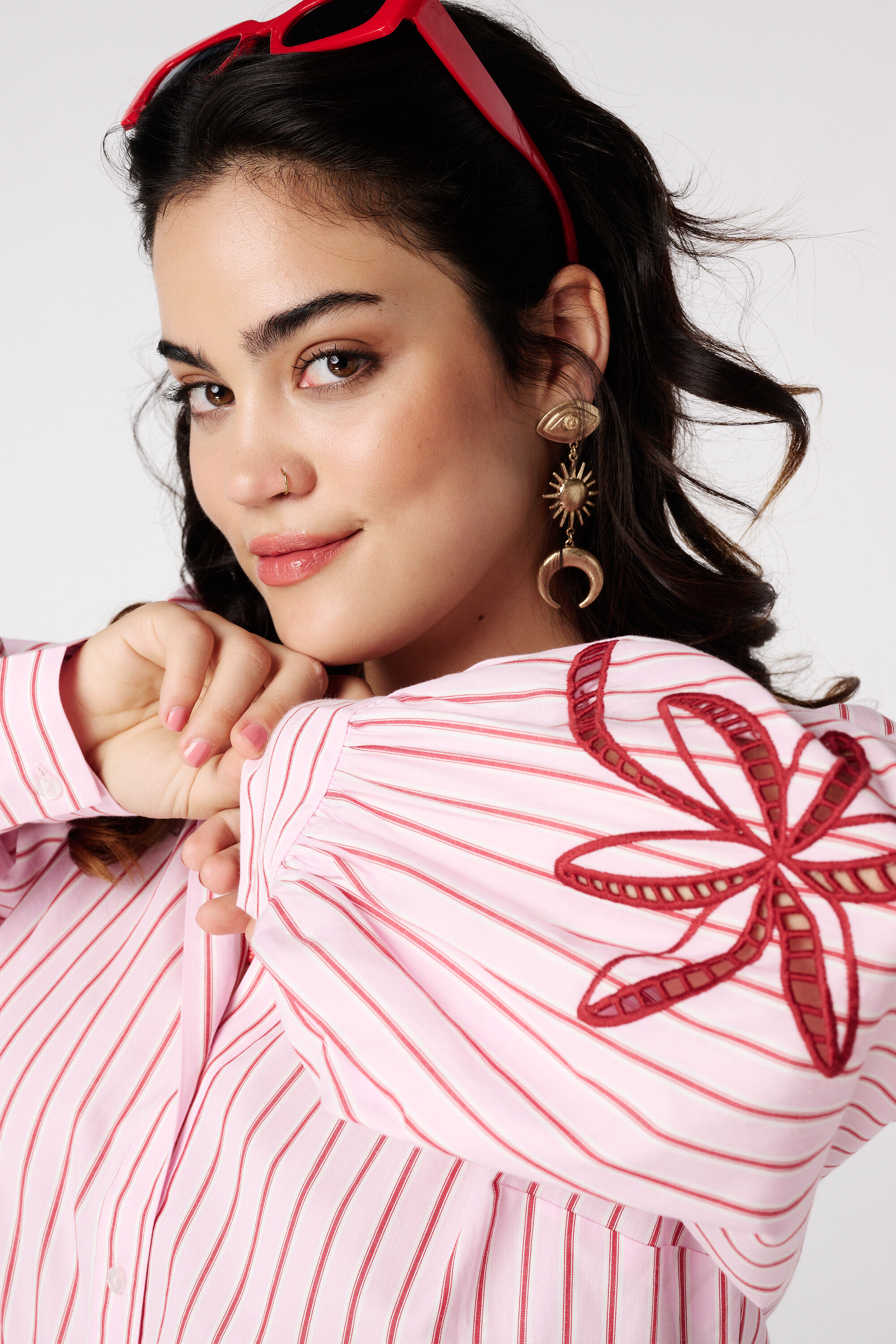 Chemisier &agrave; manches brod&eacute;es image number 4