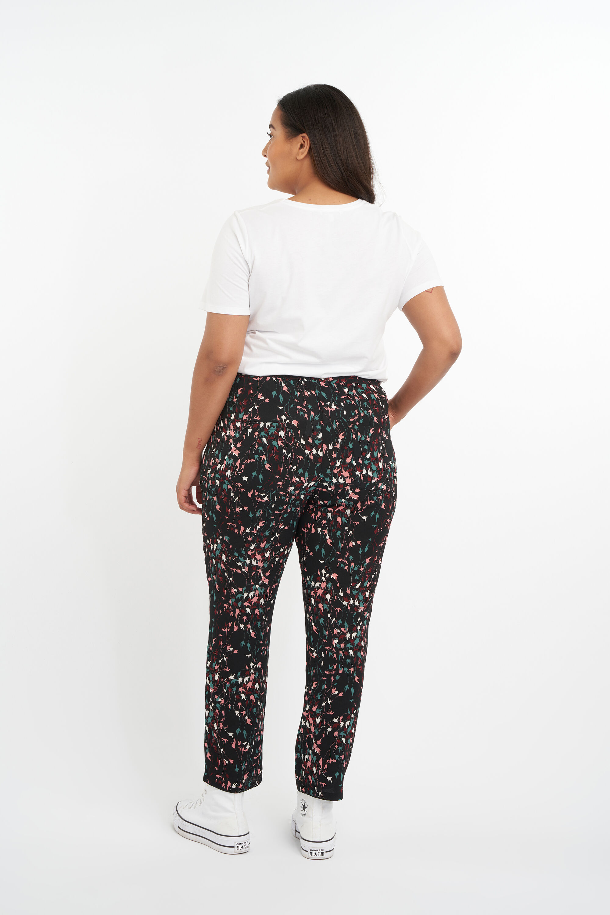 Pantalon coupe ample image number 3