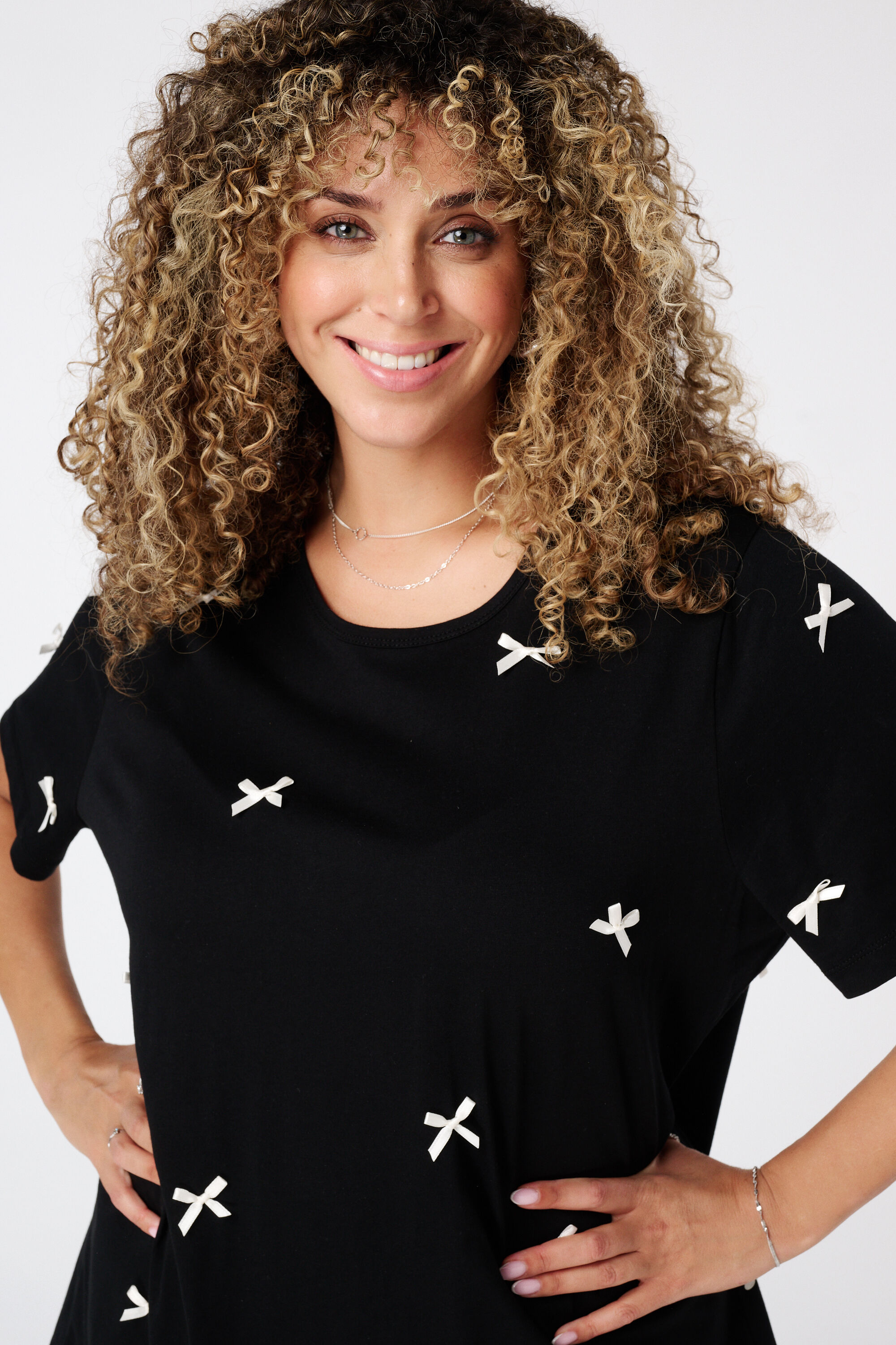 T-shirt met strikjes image number 4