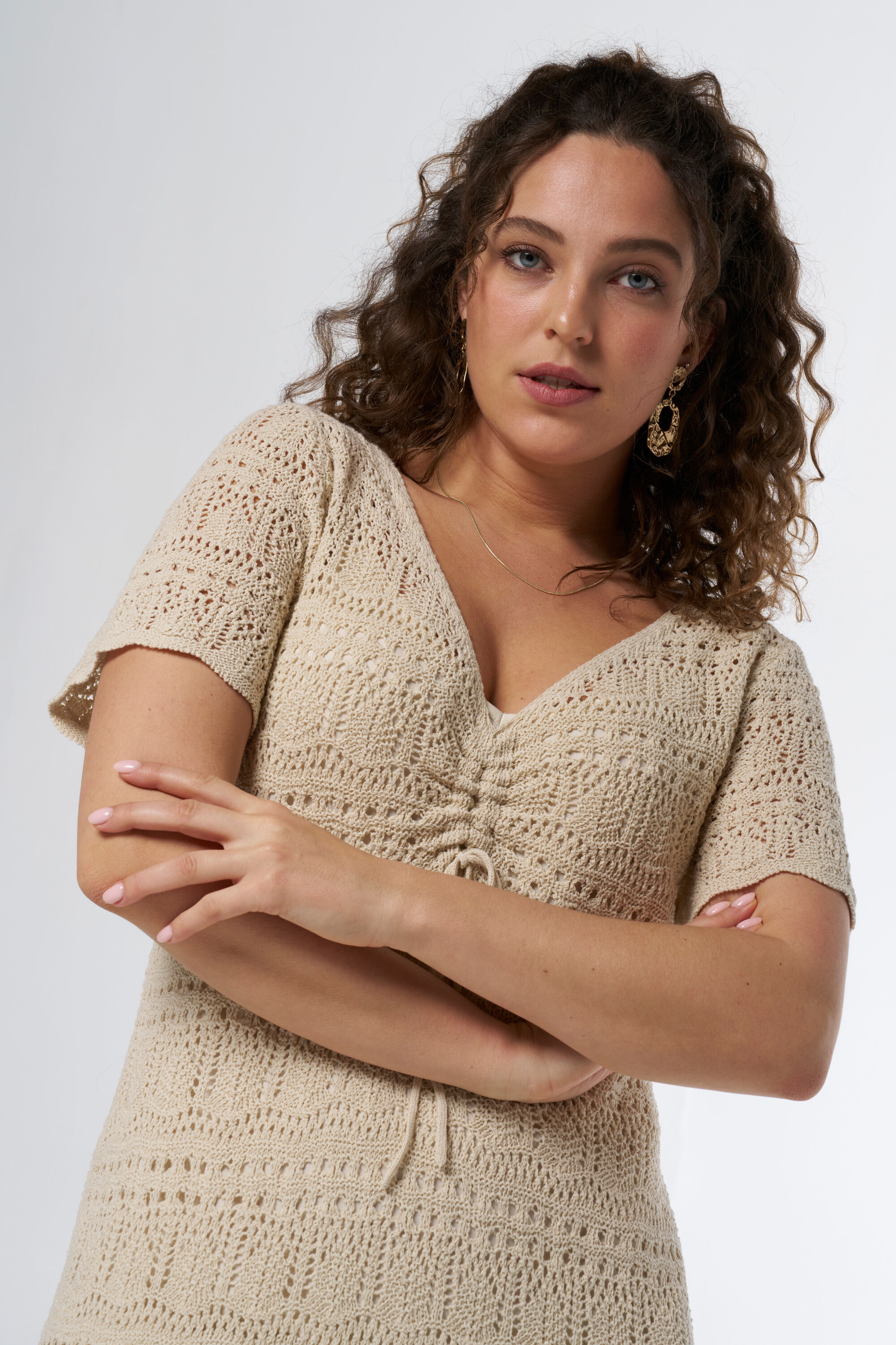 Robe en crochet avec n&oelig;ud fantaisie image number 5