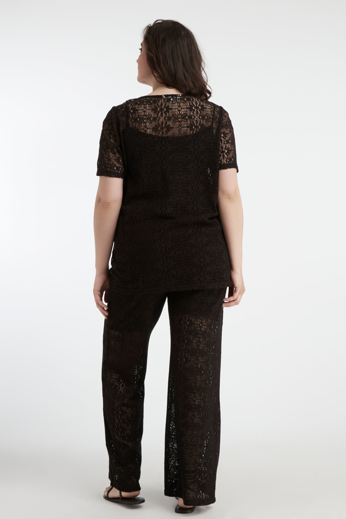 Haut long en crochet image number 4