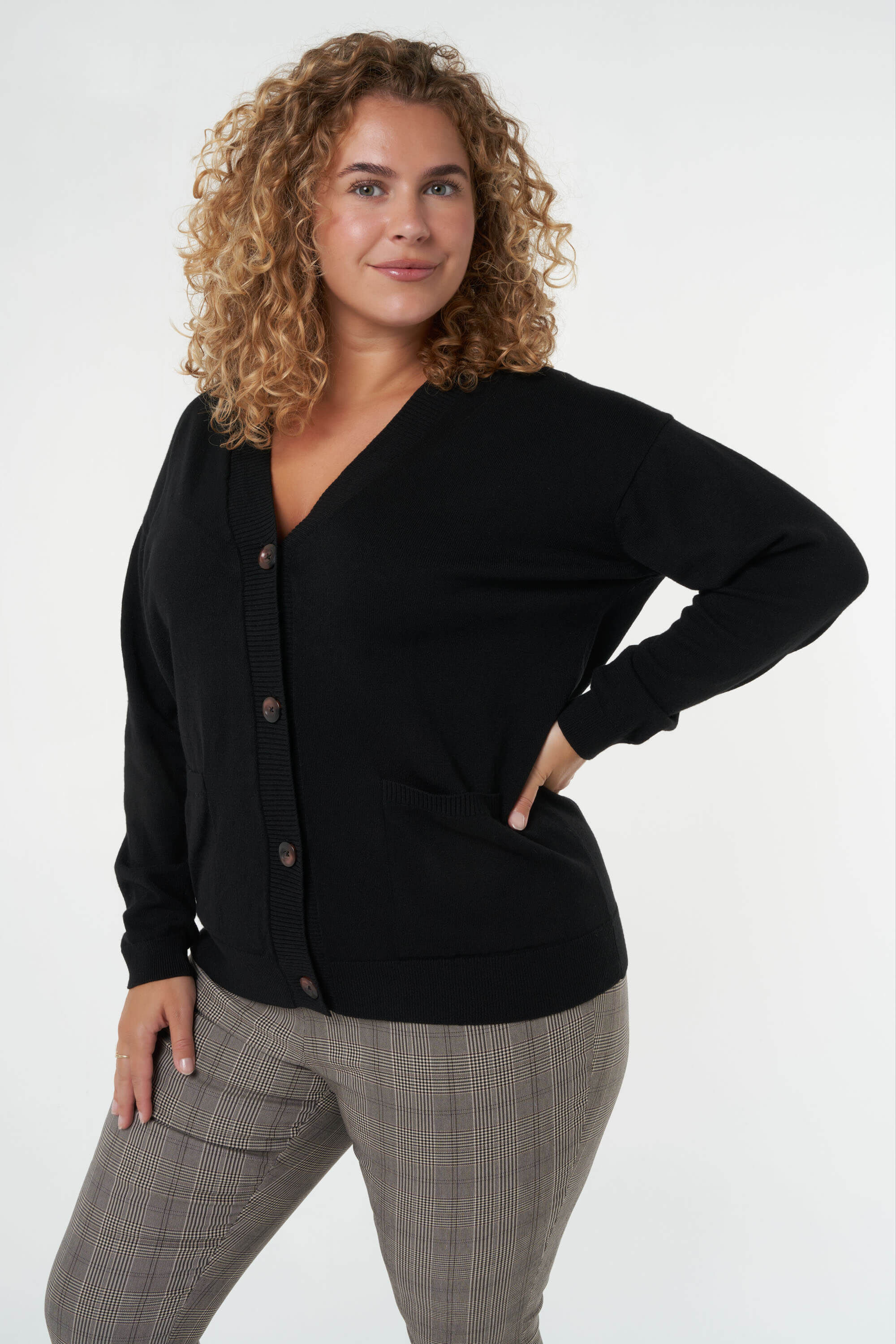 Gilet en maille &agrave; boutons image number 0