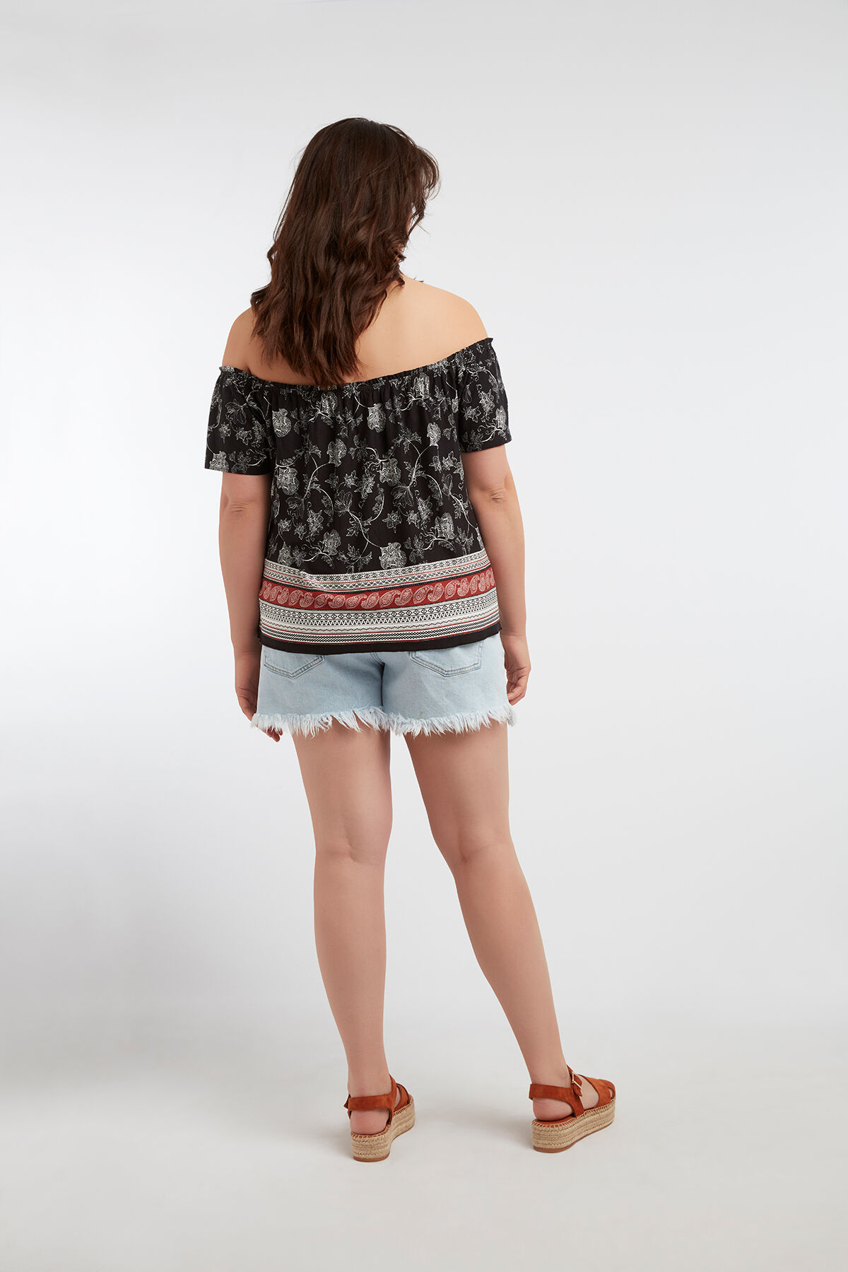 Top met elastische halslijn image number 6