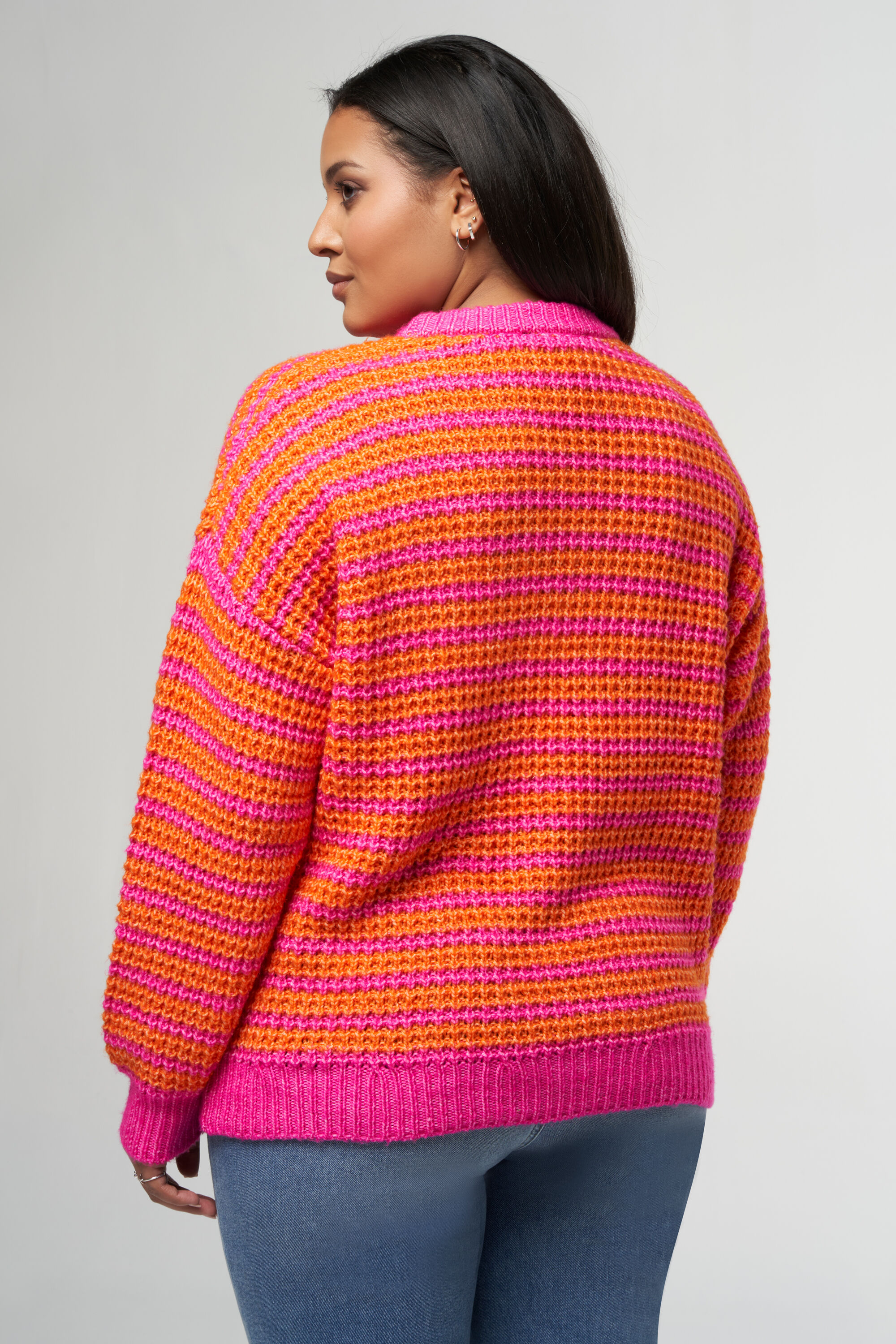 Pull en maille bicolore image number 3