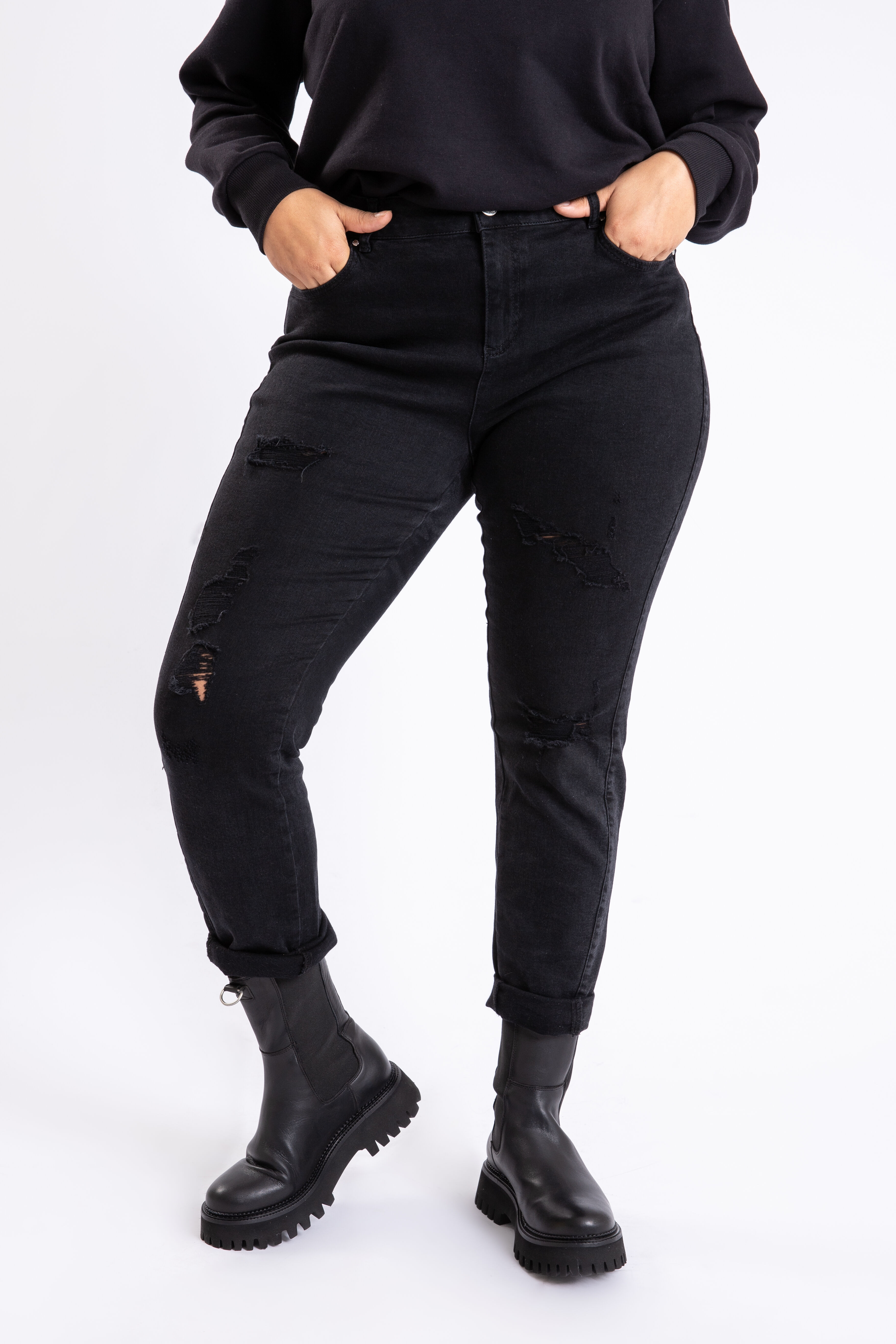 Jeans met destroyed detail image number 4