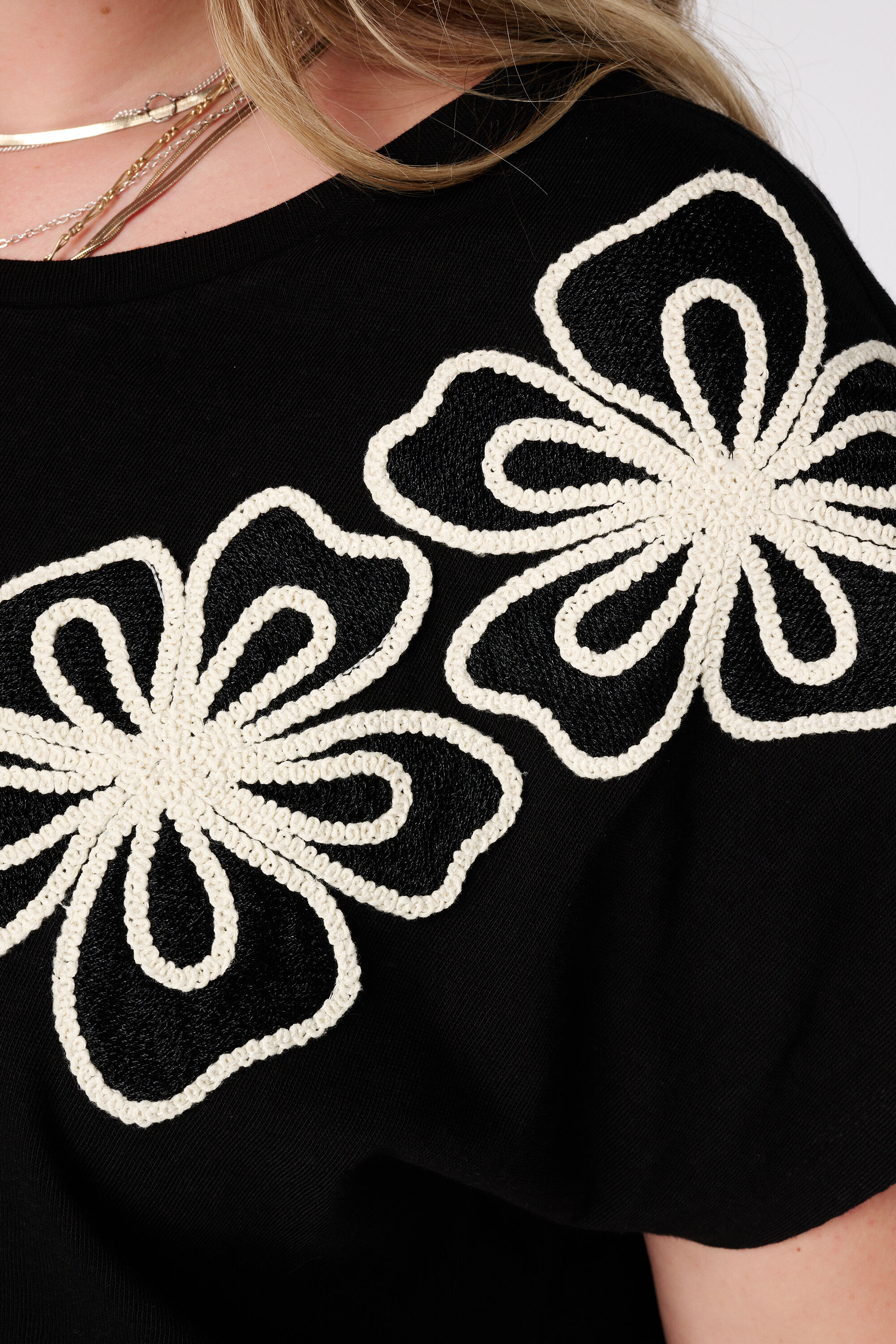 Top avec broderie image number 6