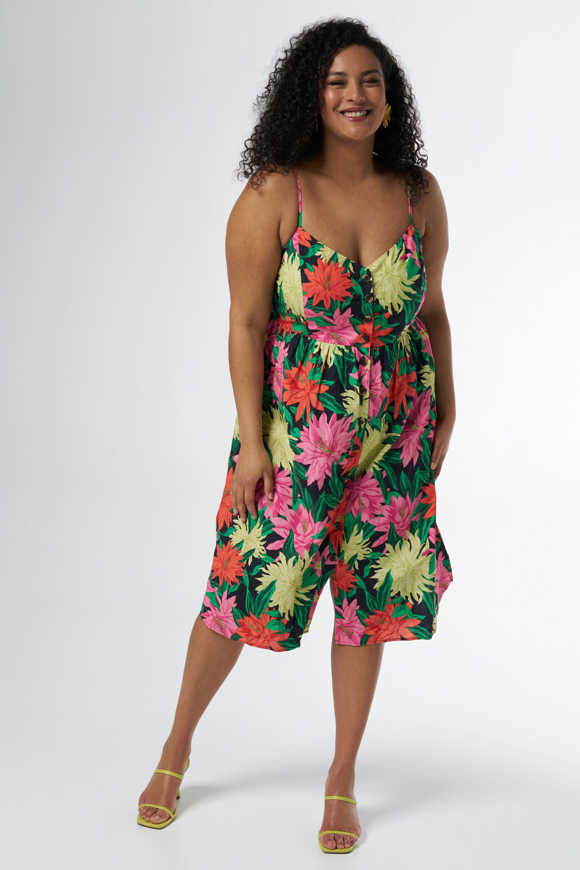 Femmes Robe midi boutonnee et a imprime Multi Pink MS Mode