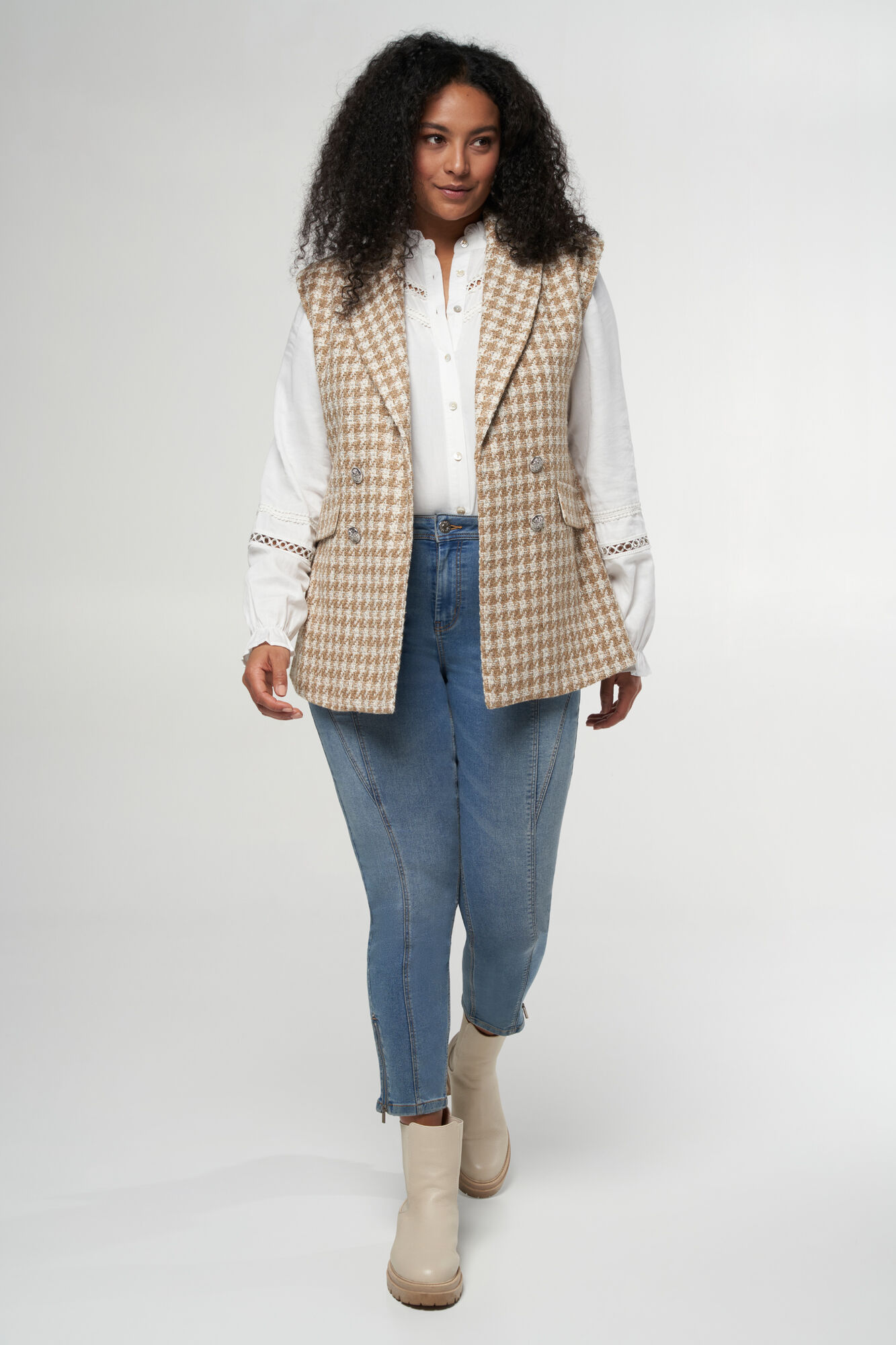 Gilet en tweed bicolore image number 5