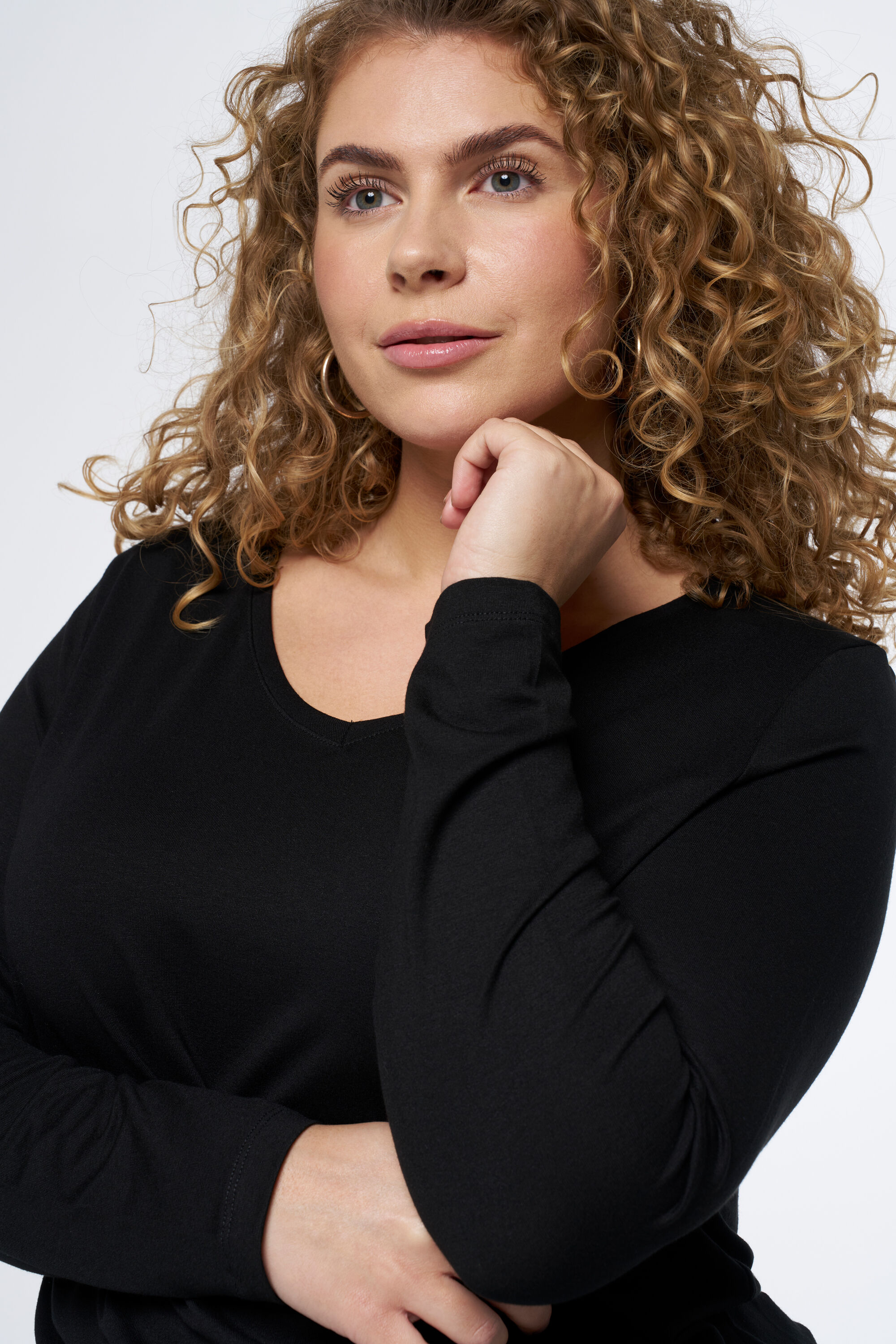 Top met lange mouwen en v-hals image number 2