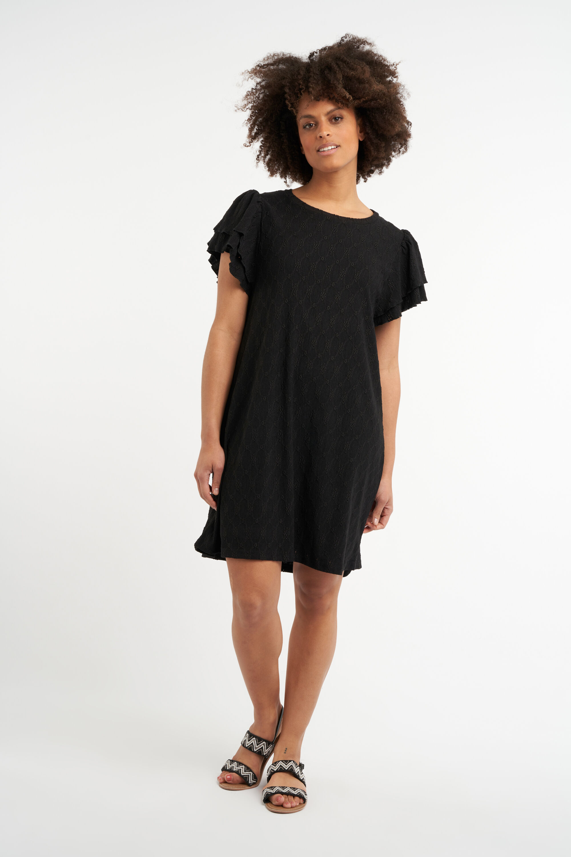 Robe &agrave; broderie image number 6