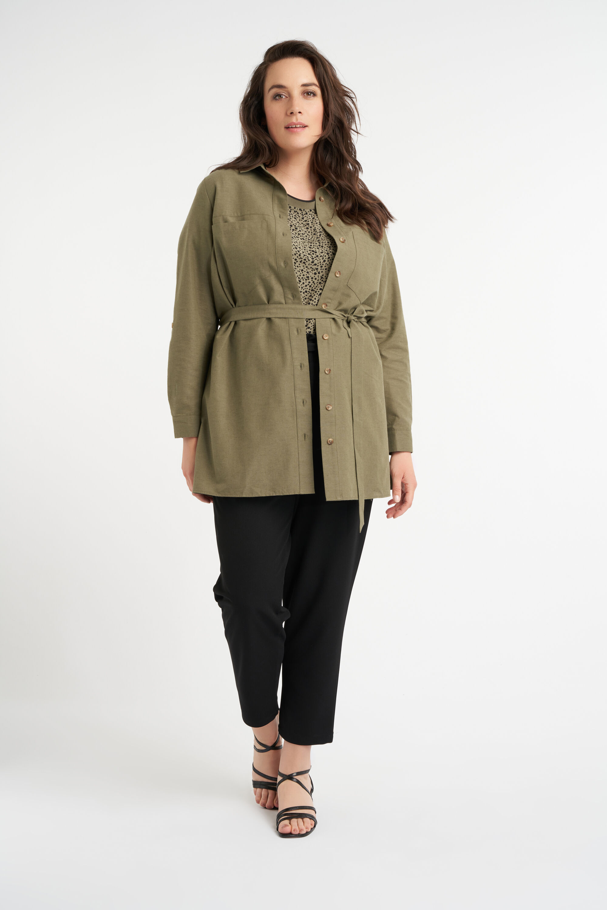 Veste avec n&oelig;ud papillon image number 6