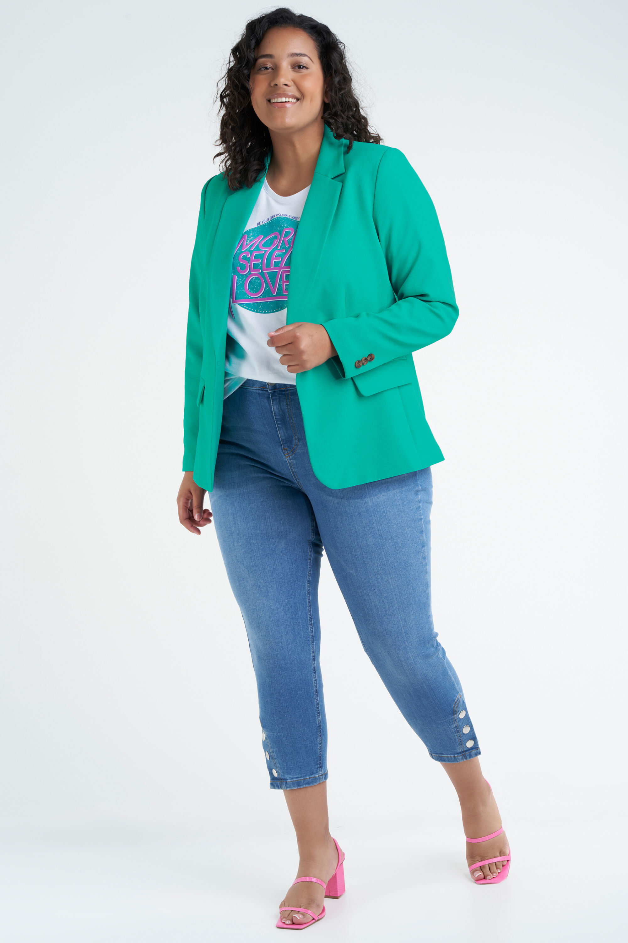 Blazer image number 5