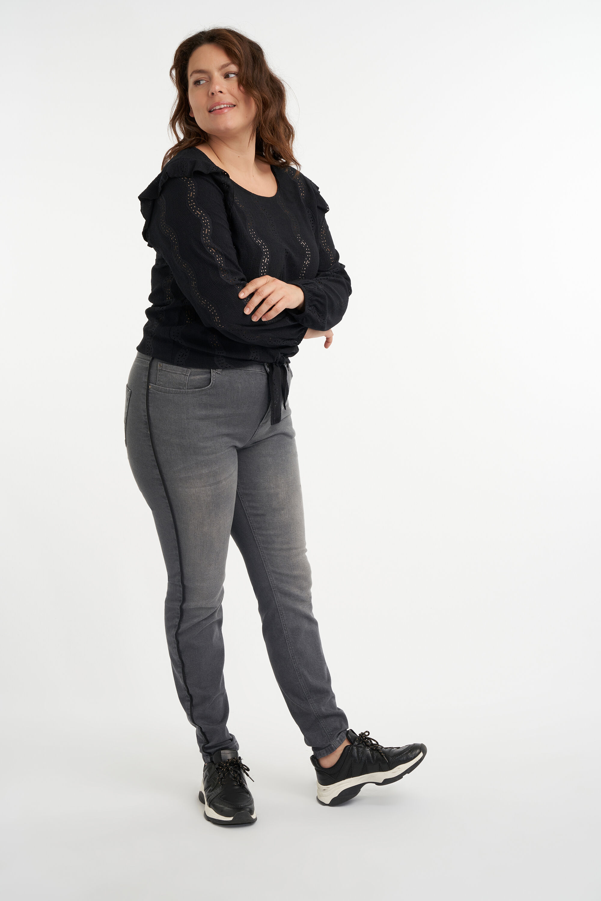 Jean avec bordure  image number 4