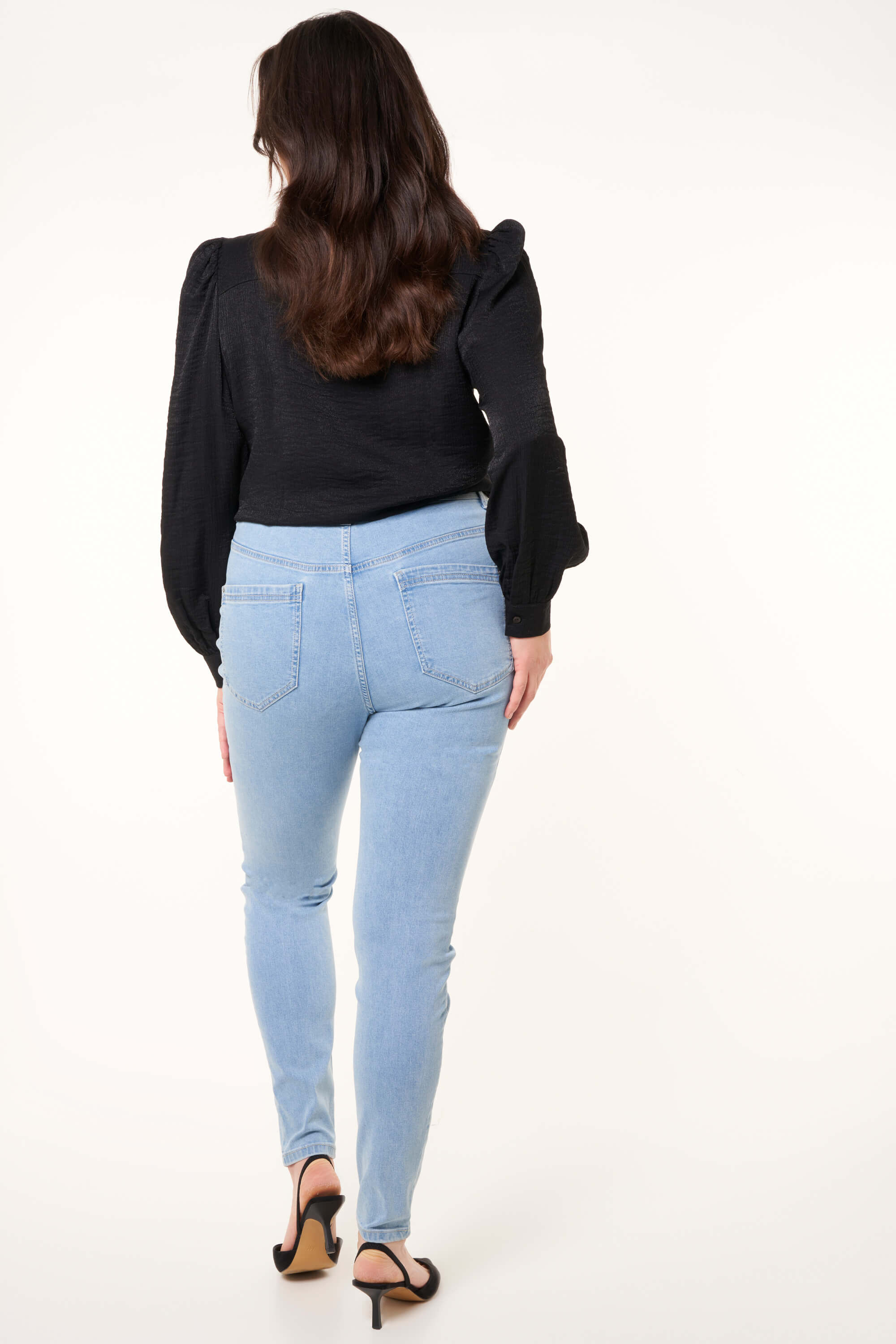 Skinny leg high waist jeans CHERRY image number 3
