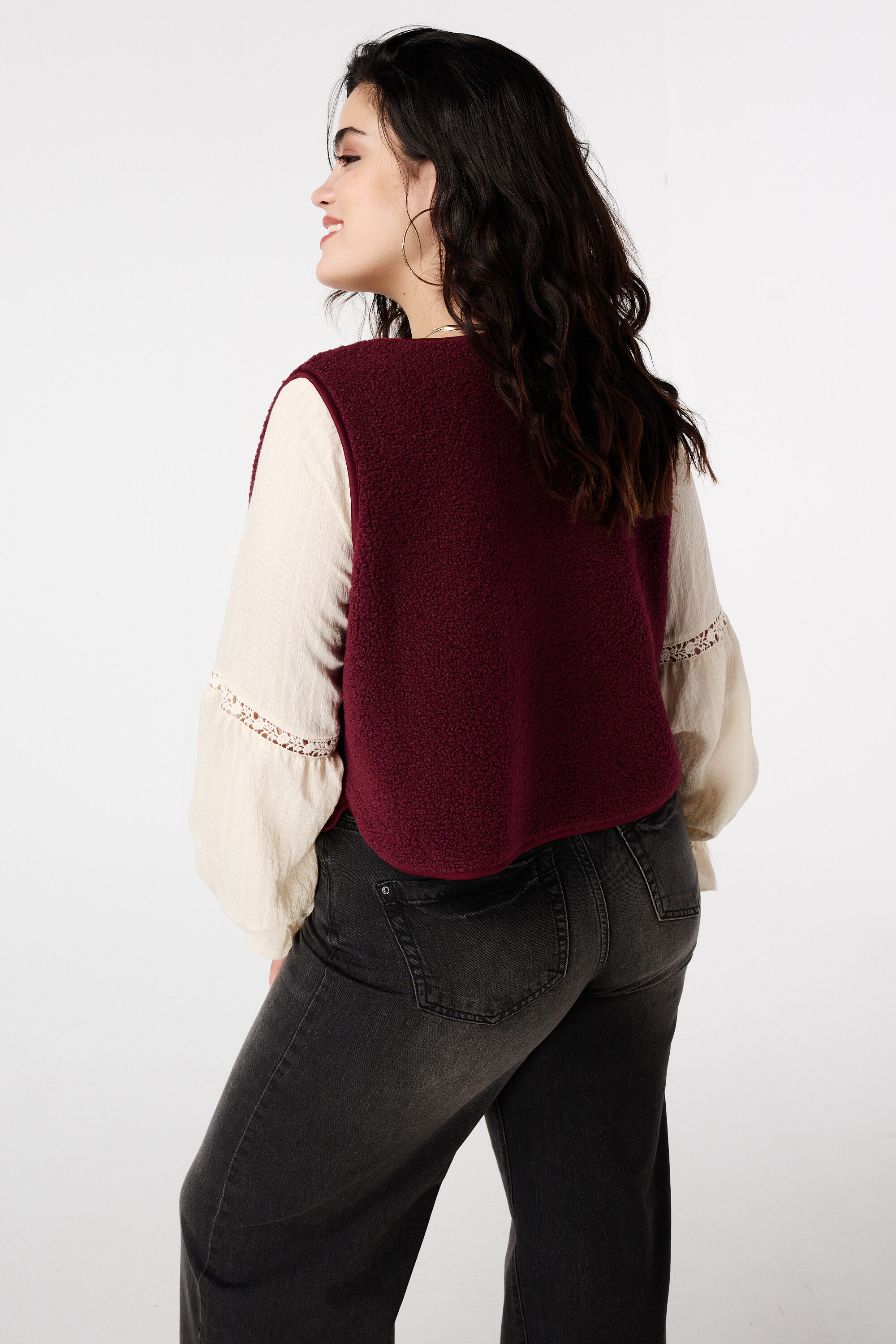 Teddy gilet met knoopsluiting image number 3