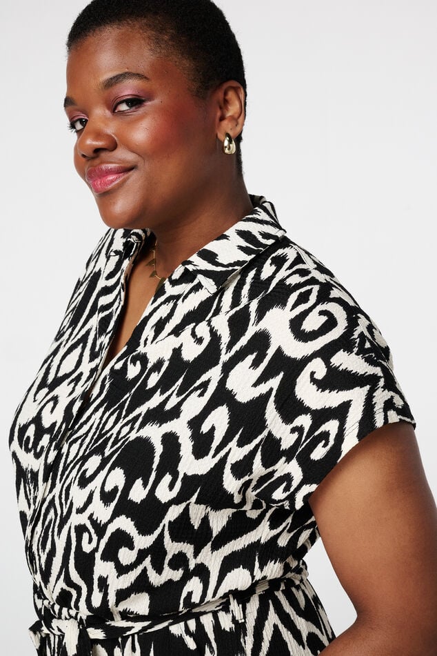 Playsuit met strikceintuur image number 3