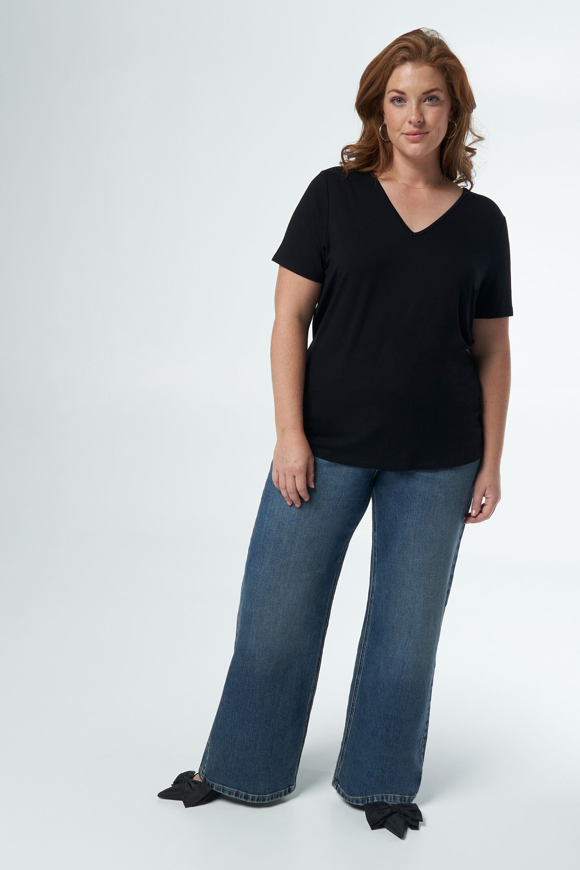 T-shirt met V-hals image number 5