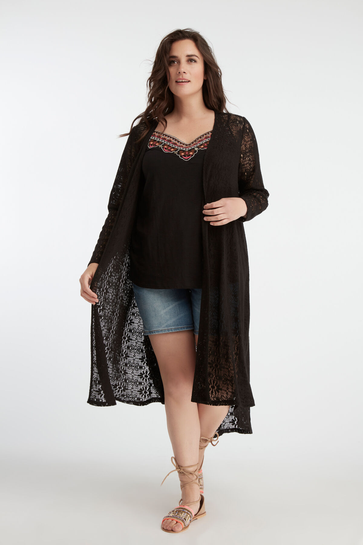 Cardigan long en dentelle image number 5