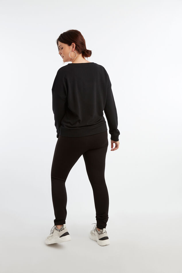 Sweater  image number 5