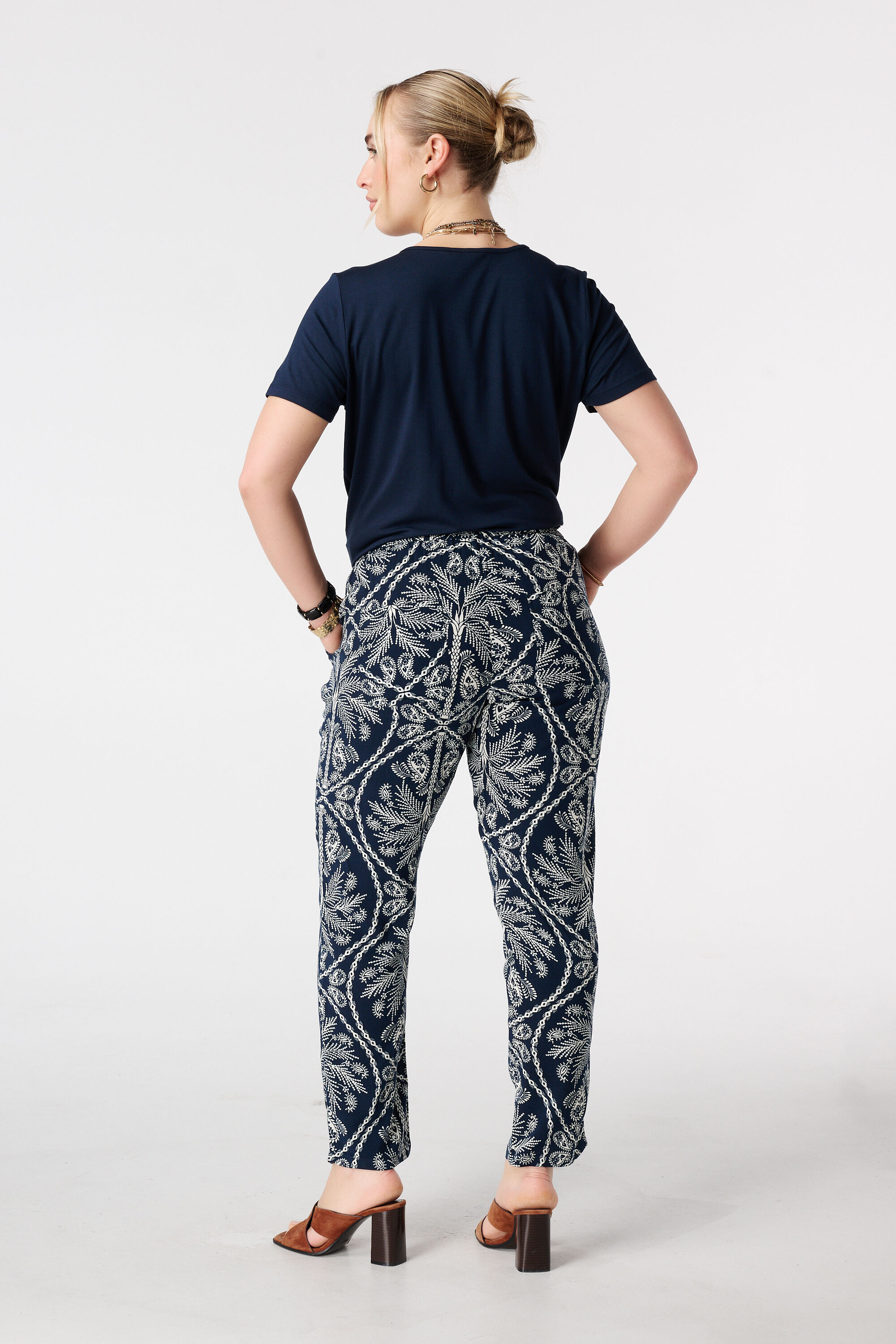 Straight leg broek met print image number 3